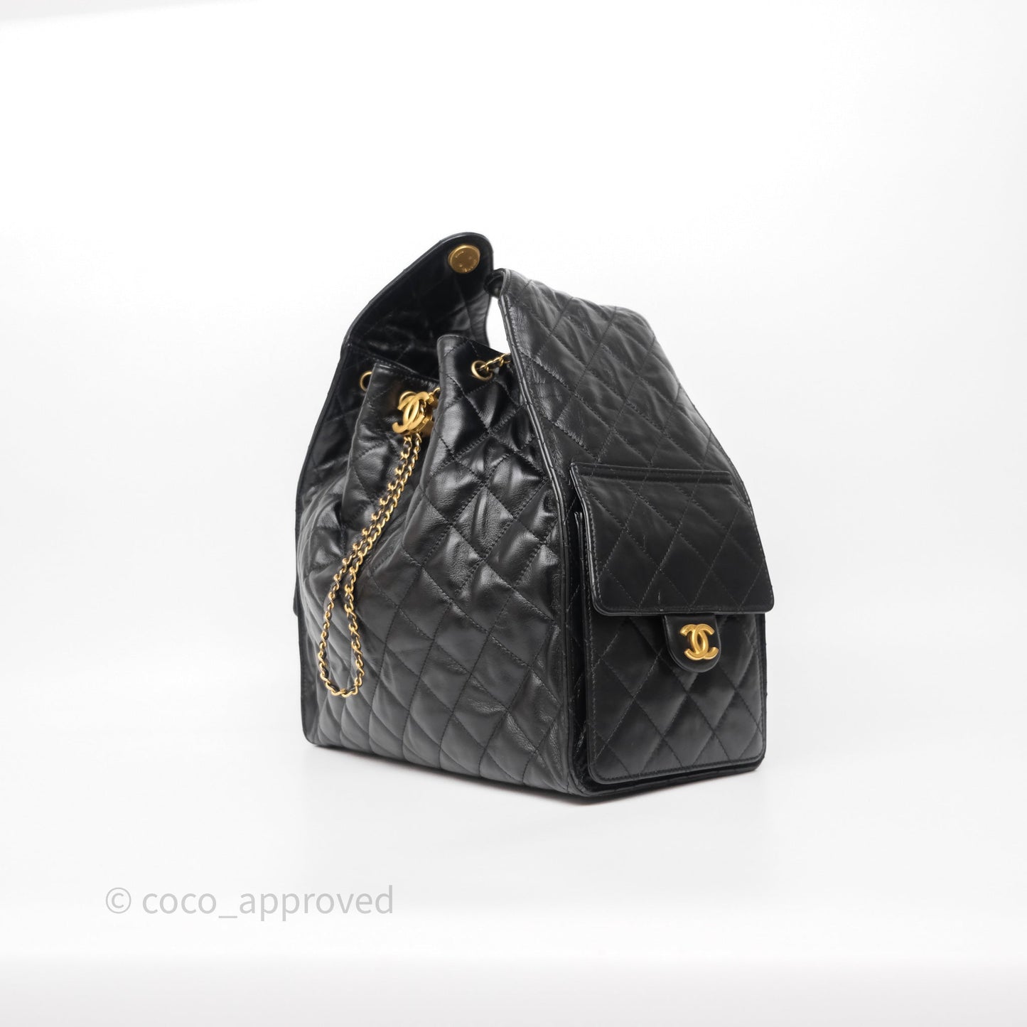 Chanel 25 Medium Black Crumpled Calfskin Aged Gold Hardware