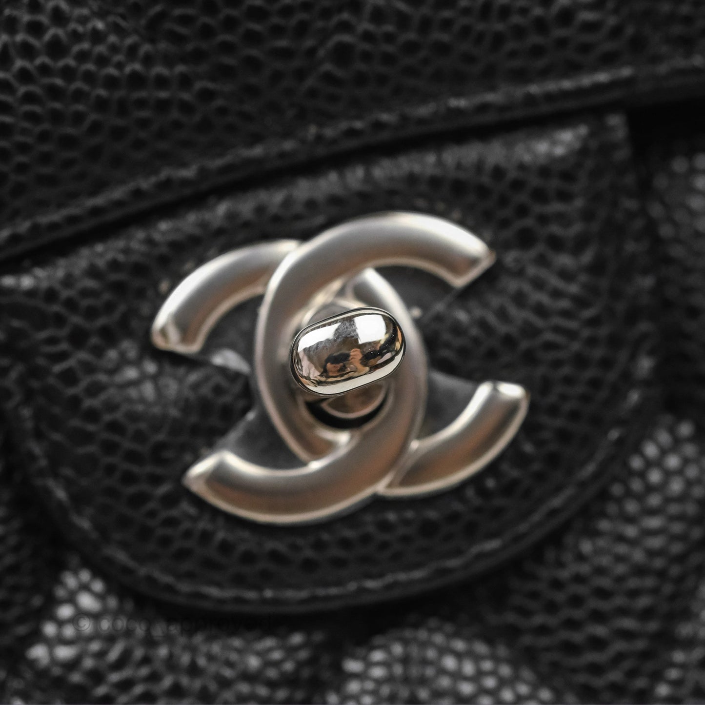 Chanel Classic M/L Medium Flap Quilted Black Caviar Silver Hardware