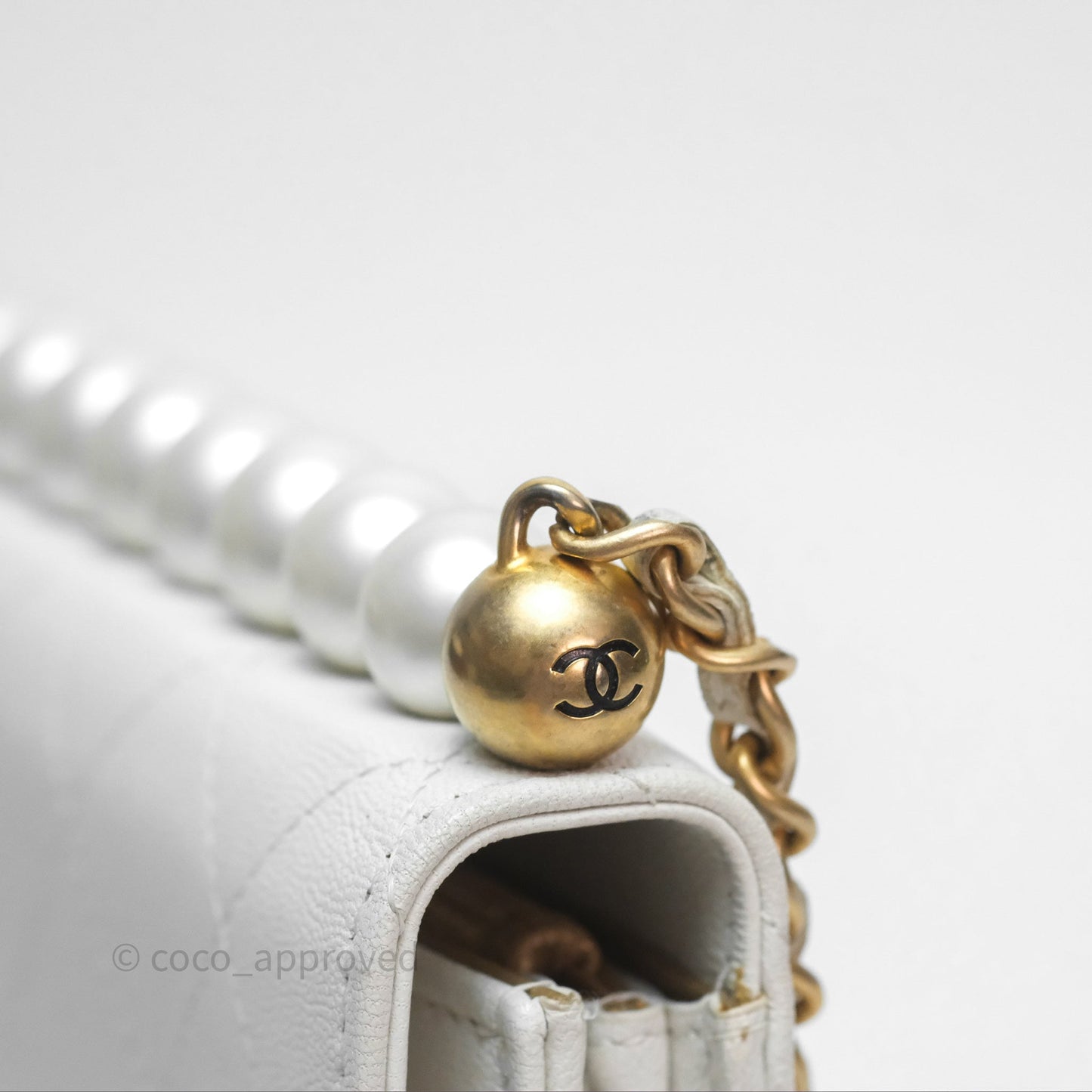 Chanel Quilted Mini Chic Pearls Flap Wallet On Chain WOC White Goatskin Aged Gold Hardware