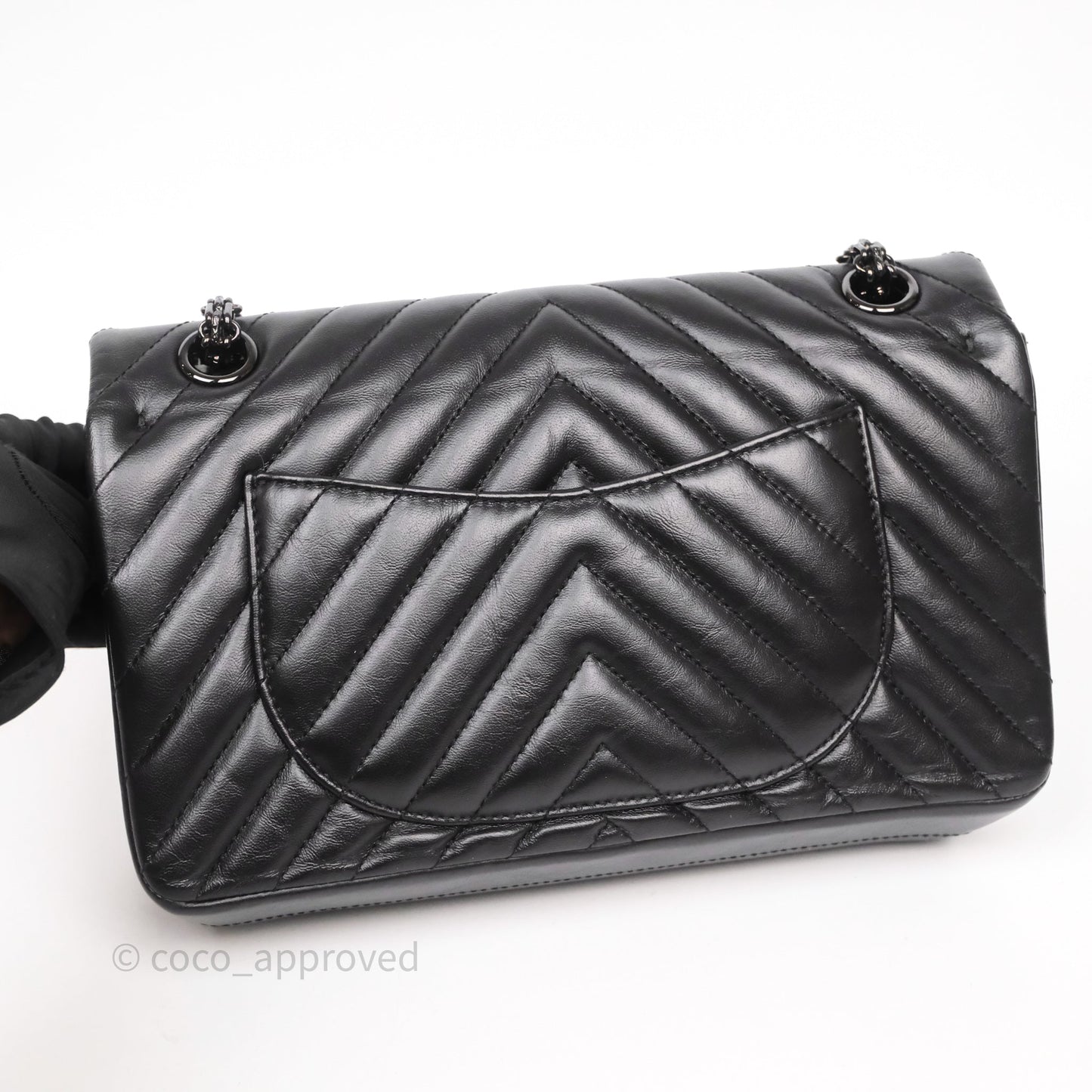 Chanel Reissue 225 Chevron Aged Calfskin So Black