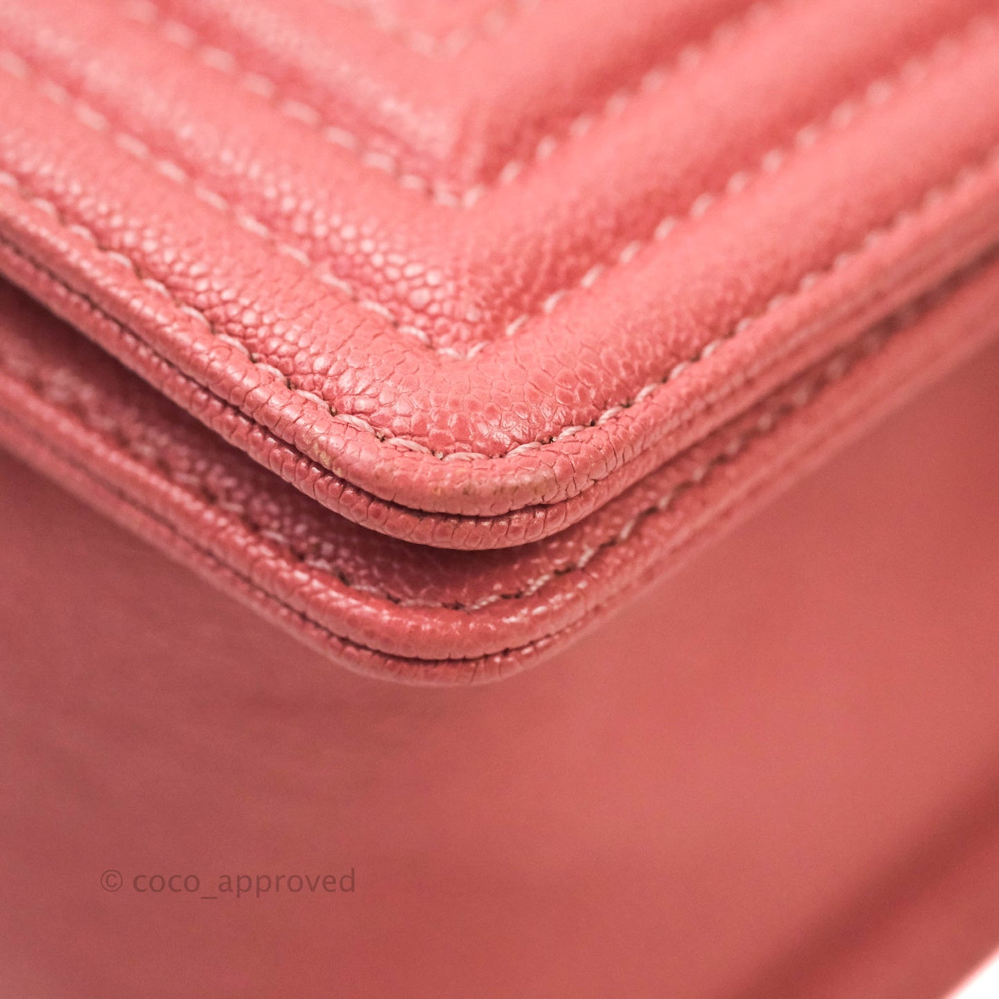 Chanel Boy Chevron Medium Pink Caviar Gold Hardware