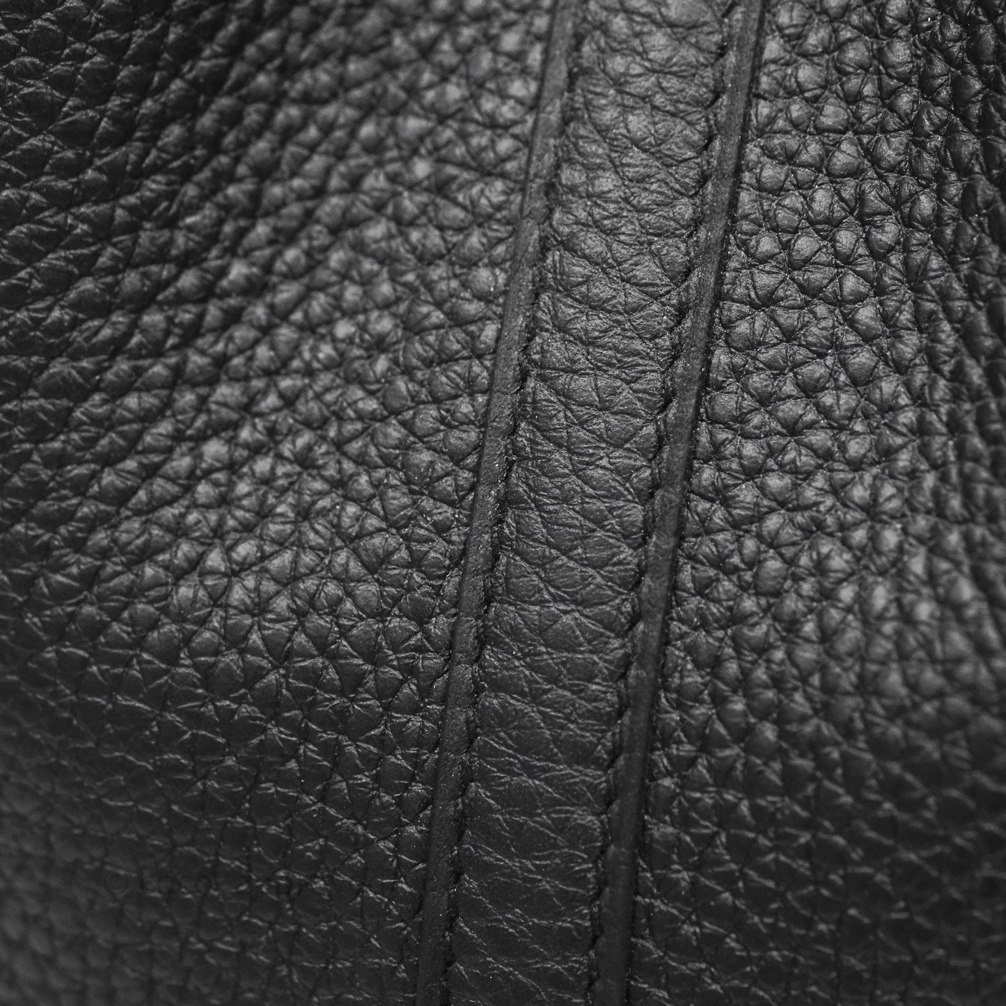 Hermès Picotin 18 Black Noir 89 Clemence Gold Hardware