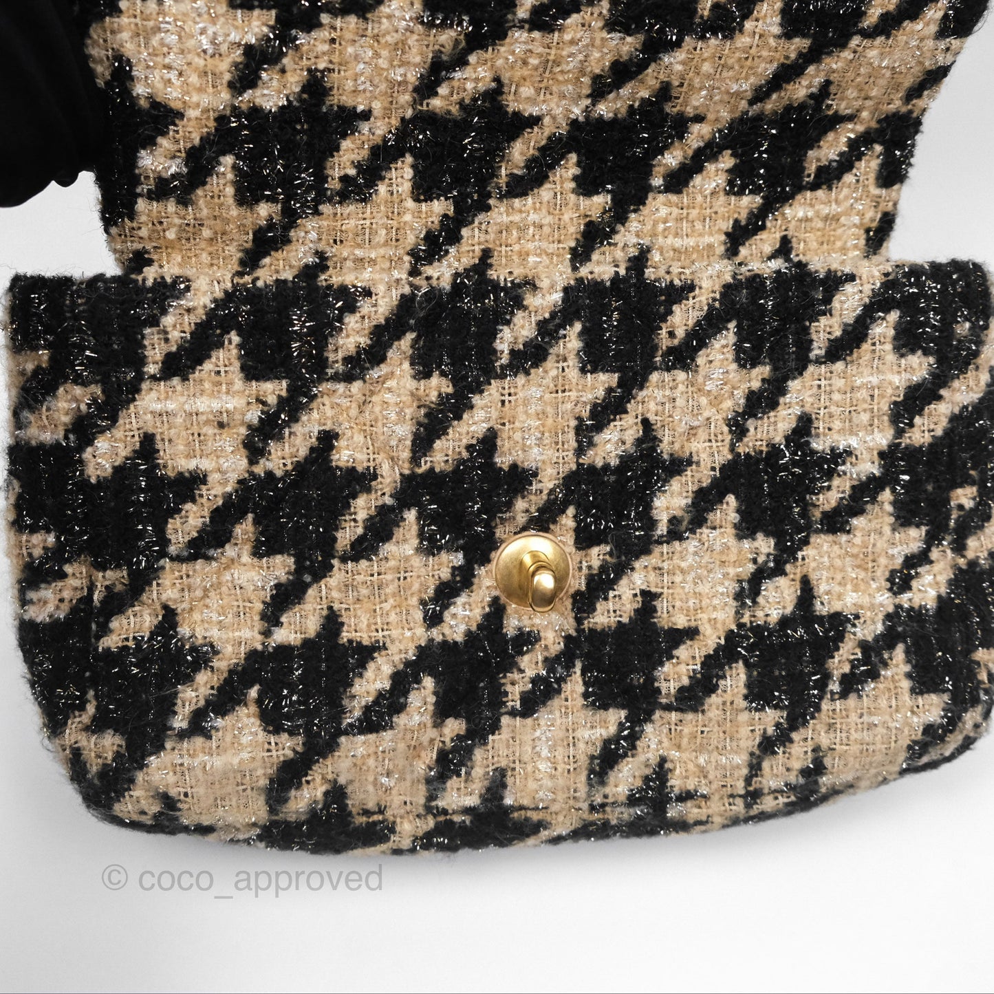 Chanel 19 Small Tweed Houndstooth Black Beige Mixed Hardware