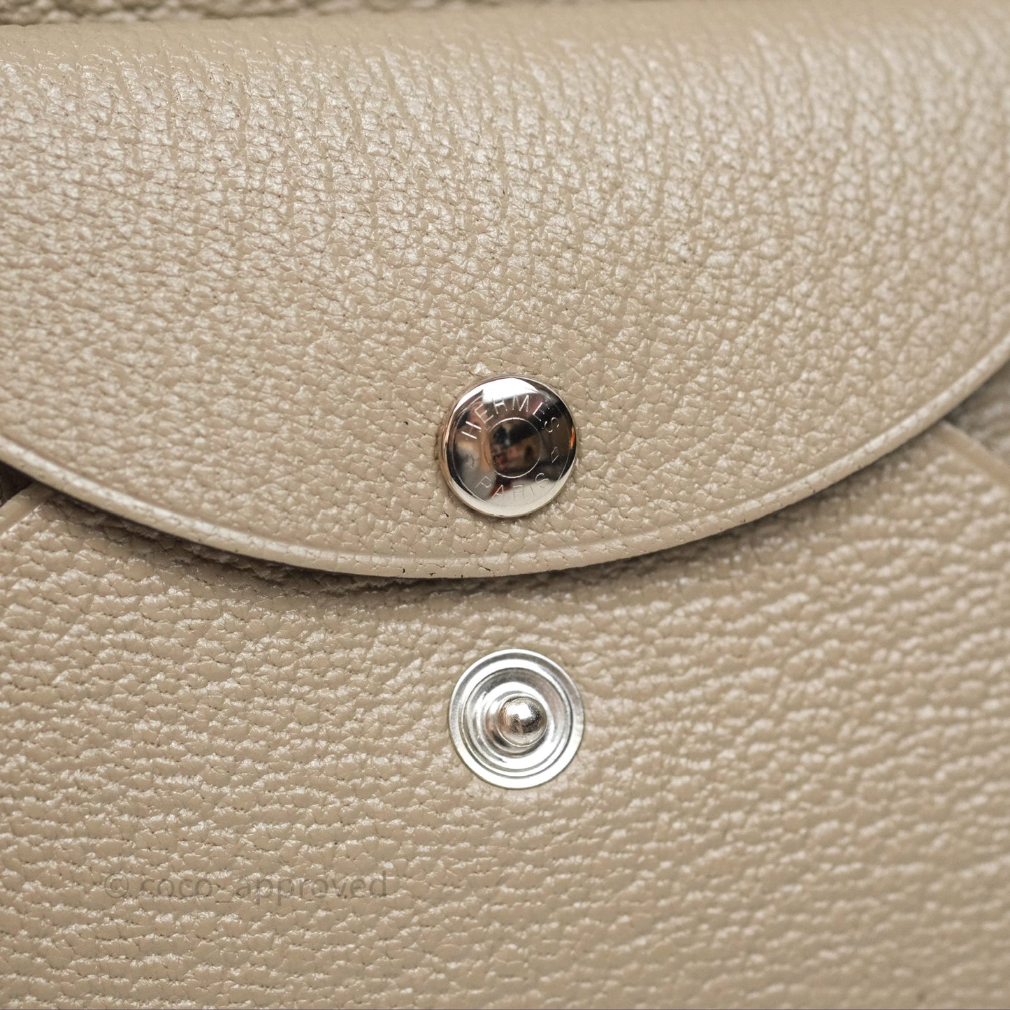 Hermès Calvi Duo Compact Card Holder Gris Tourterelle Mysore