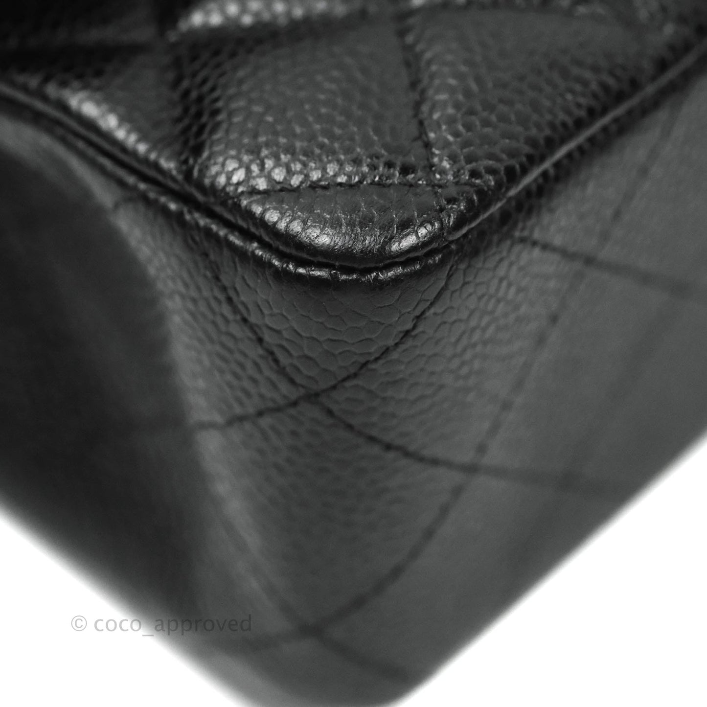 Chanel Quilted M/L Medium Double Flap Black Caviar Gold Hardware