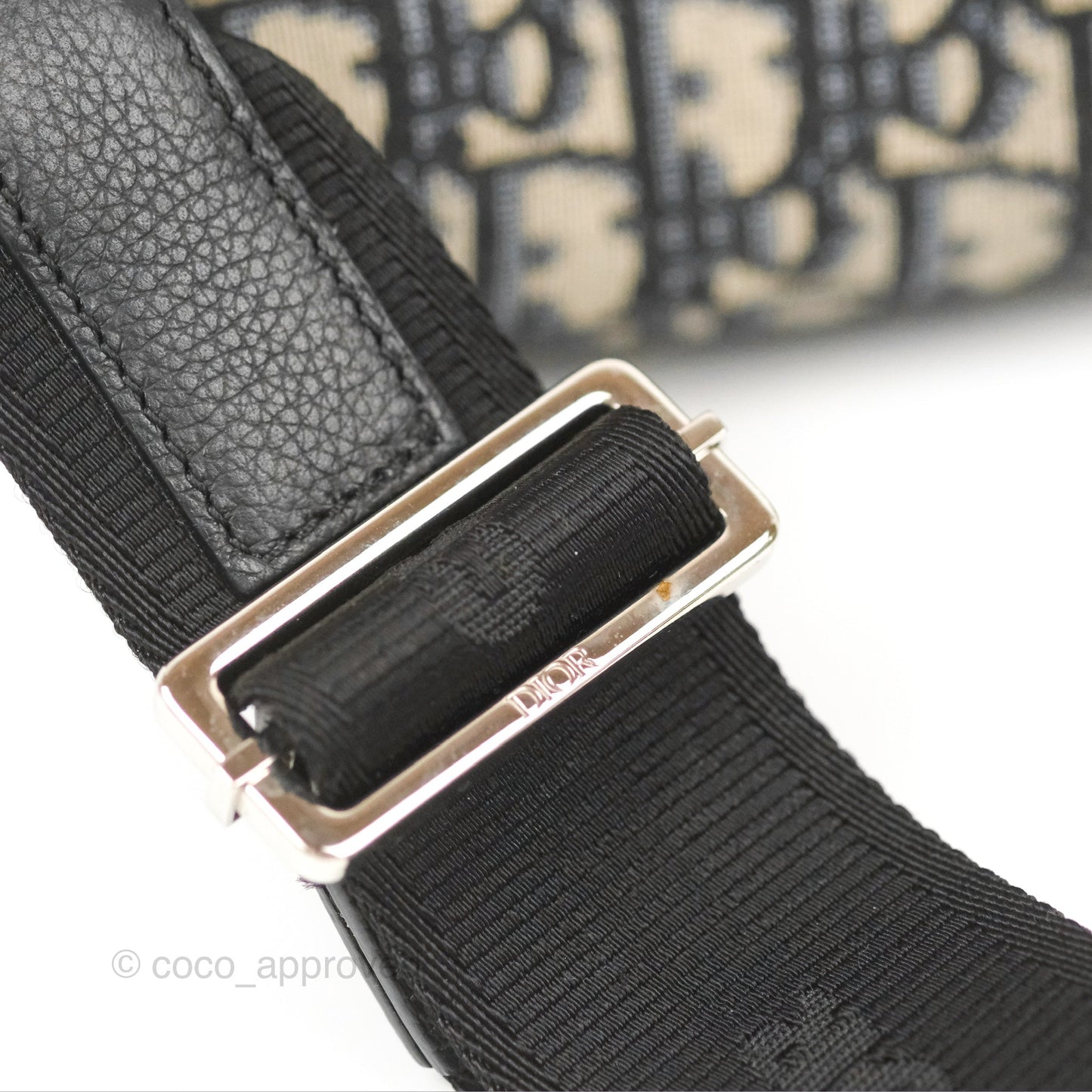 Dior Men's Roller Messenger Bag Oblique Jacquard