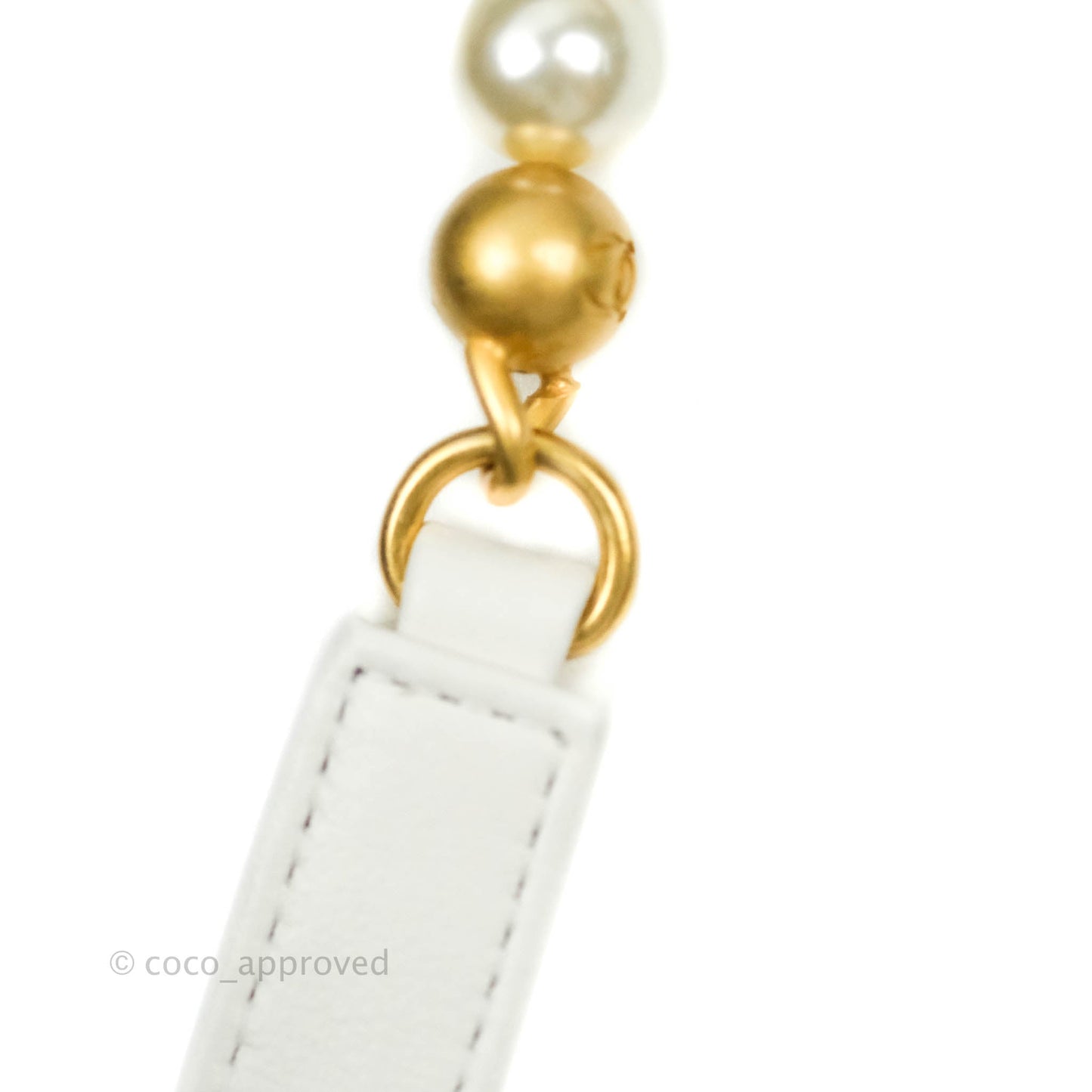 Chanel Flap Card Holder With Pearl Chain White Calfskin Aged Gold Hardware