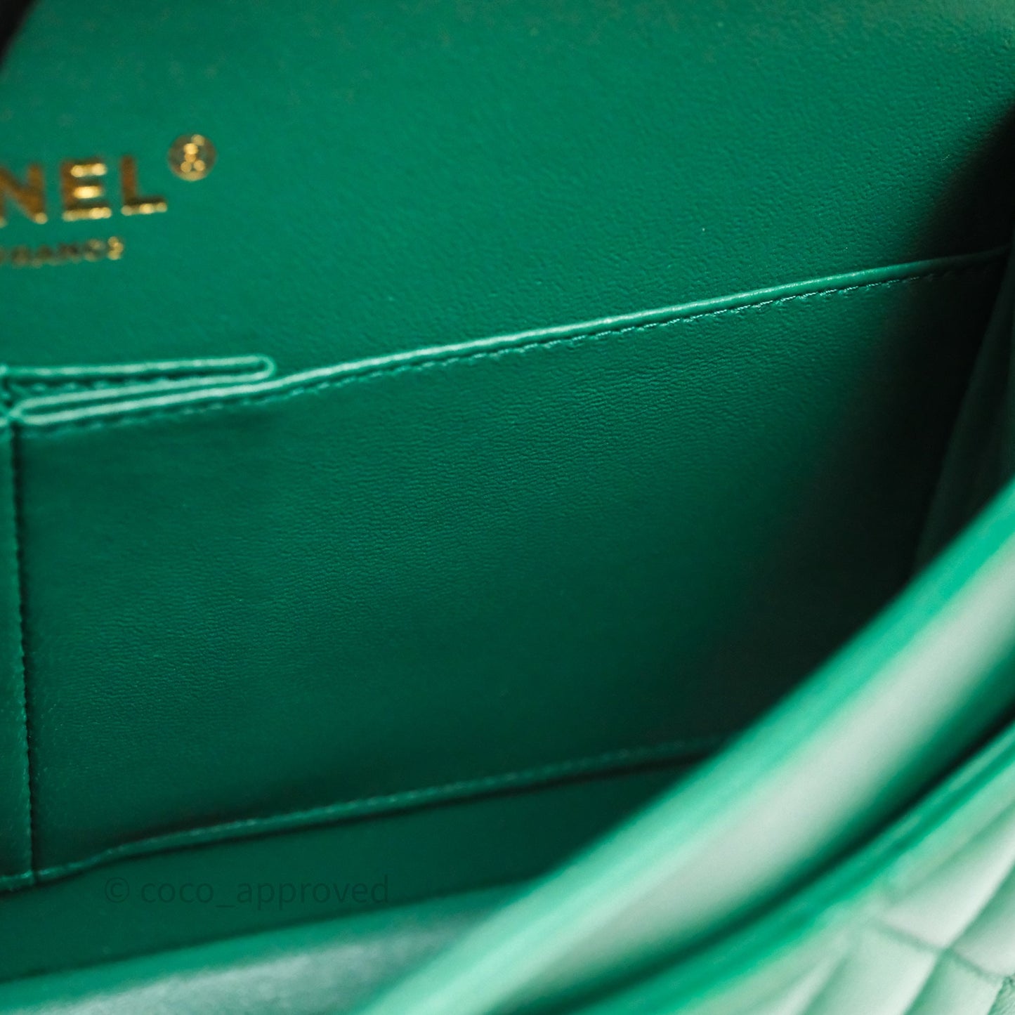 Chanel Classic M/L Medium Flap Quilted Green Lambskin Gold Hardware
