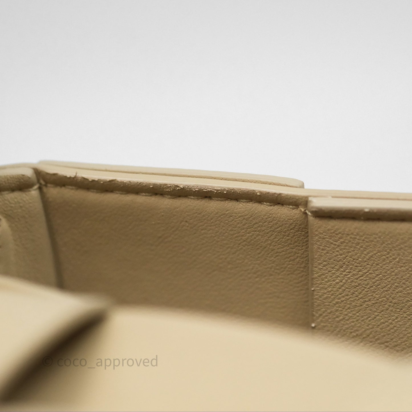 Bottega Veneta Cassette Shoulder Bag Intrecciato Beige Brushed Calfskin