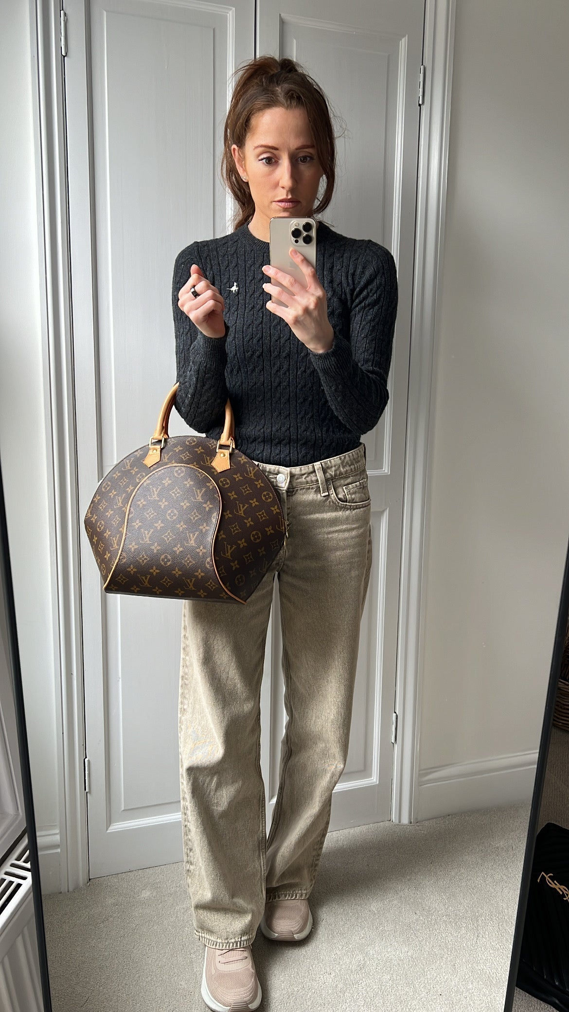 Louis Vuitton Ellipse MM Monogram