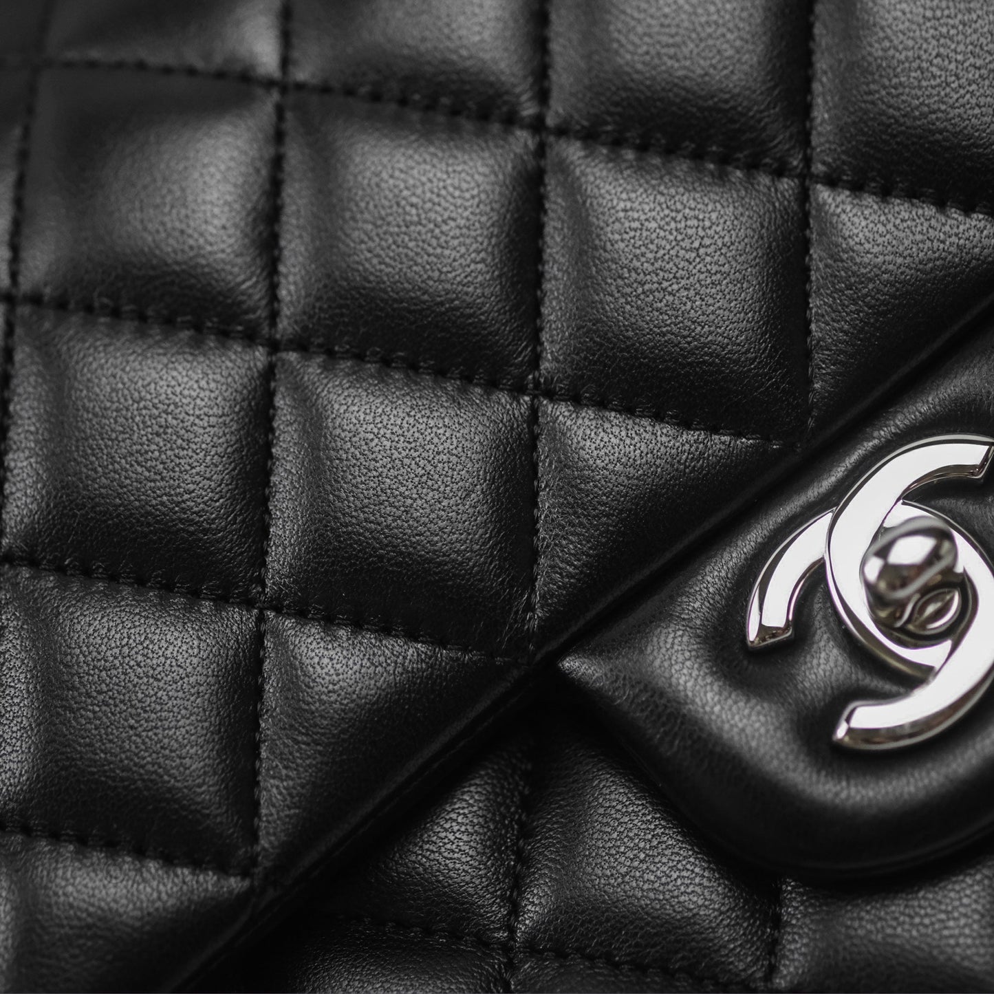 Chanel Classic M/L Medium Flap Quilted Black Lambskin Silver Hardware
