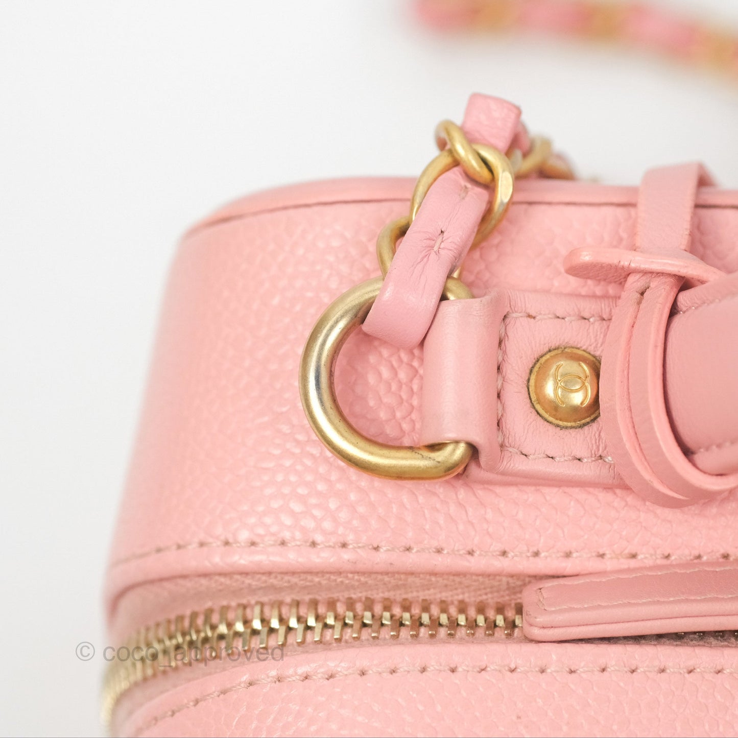 Chanel Quilted Medium CC Filigree Vanity Case Pink Caviar Gold Hardware