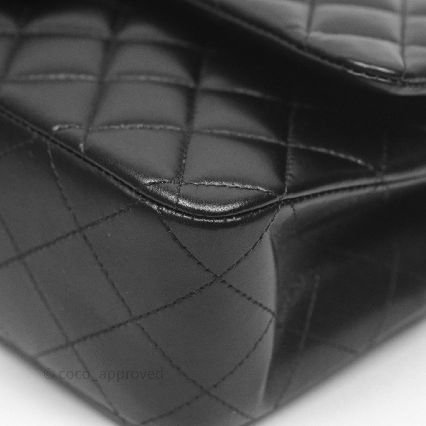 Chanel Classic M/L Medium Flap Quilted Black Lambskin Gold Hardware