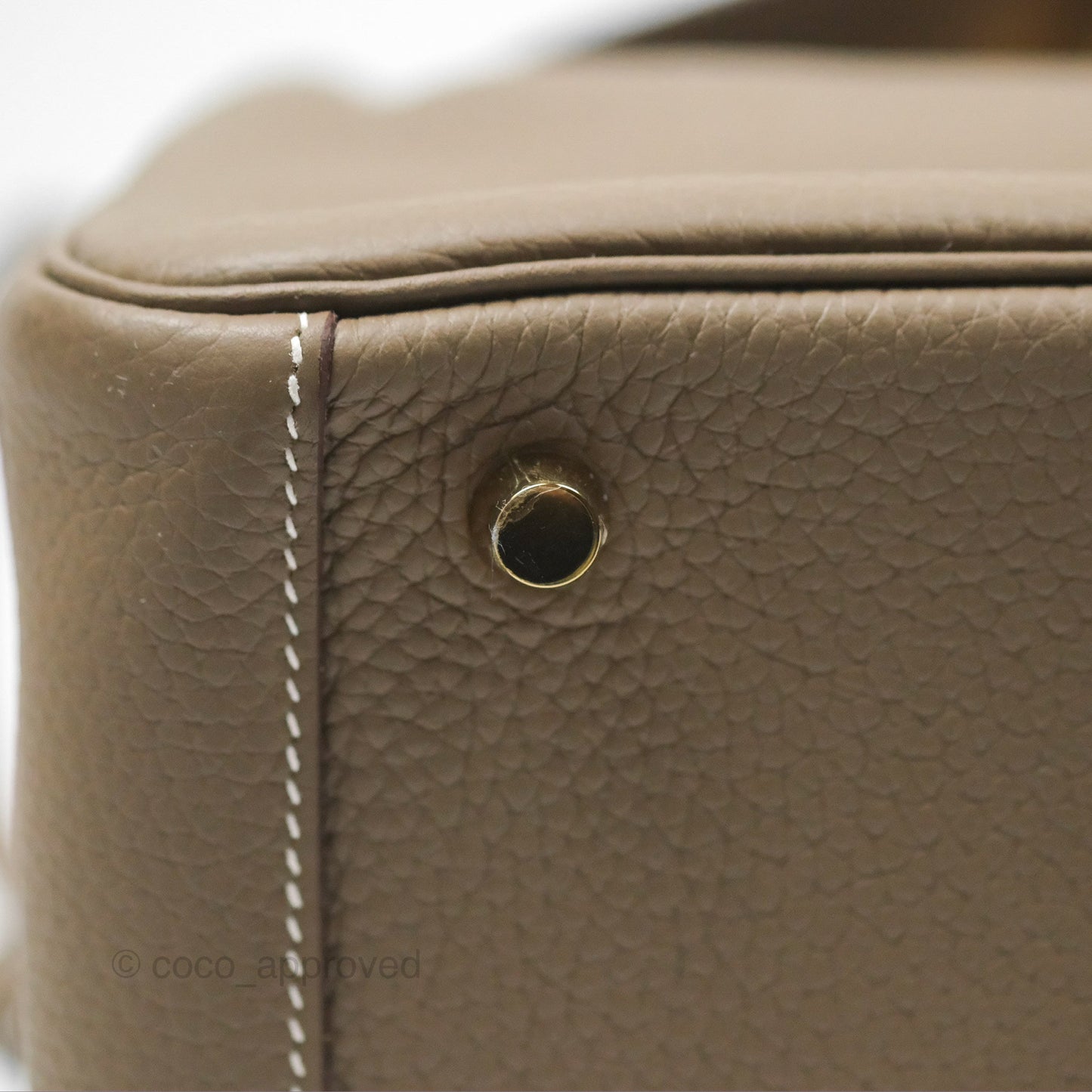 Hermès Lindy 26 Etoupe Clemence Gold Hardware