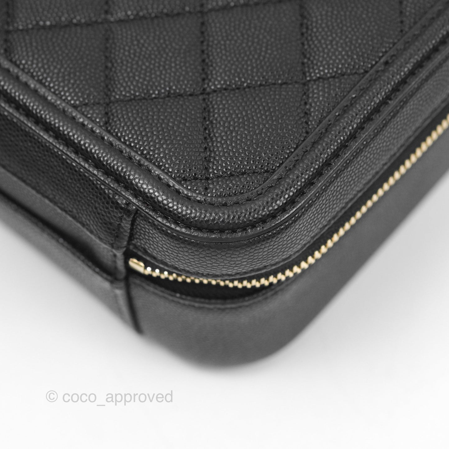 Chanel Quilted Medium CC Filigree Vanity Case Black Caviar Gold Hardware