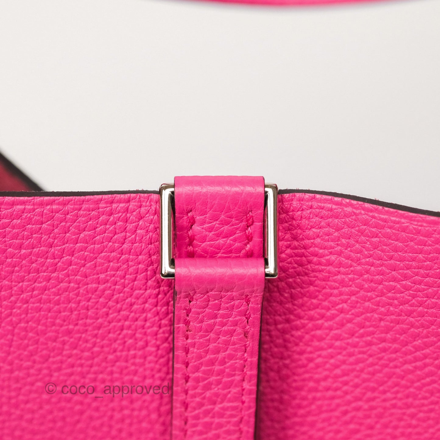 Hermès Picotin Lock 22 Rose Shocking 5R Taurillon Maurice Palladium Hardware