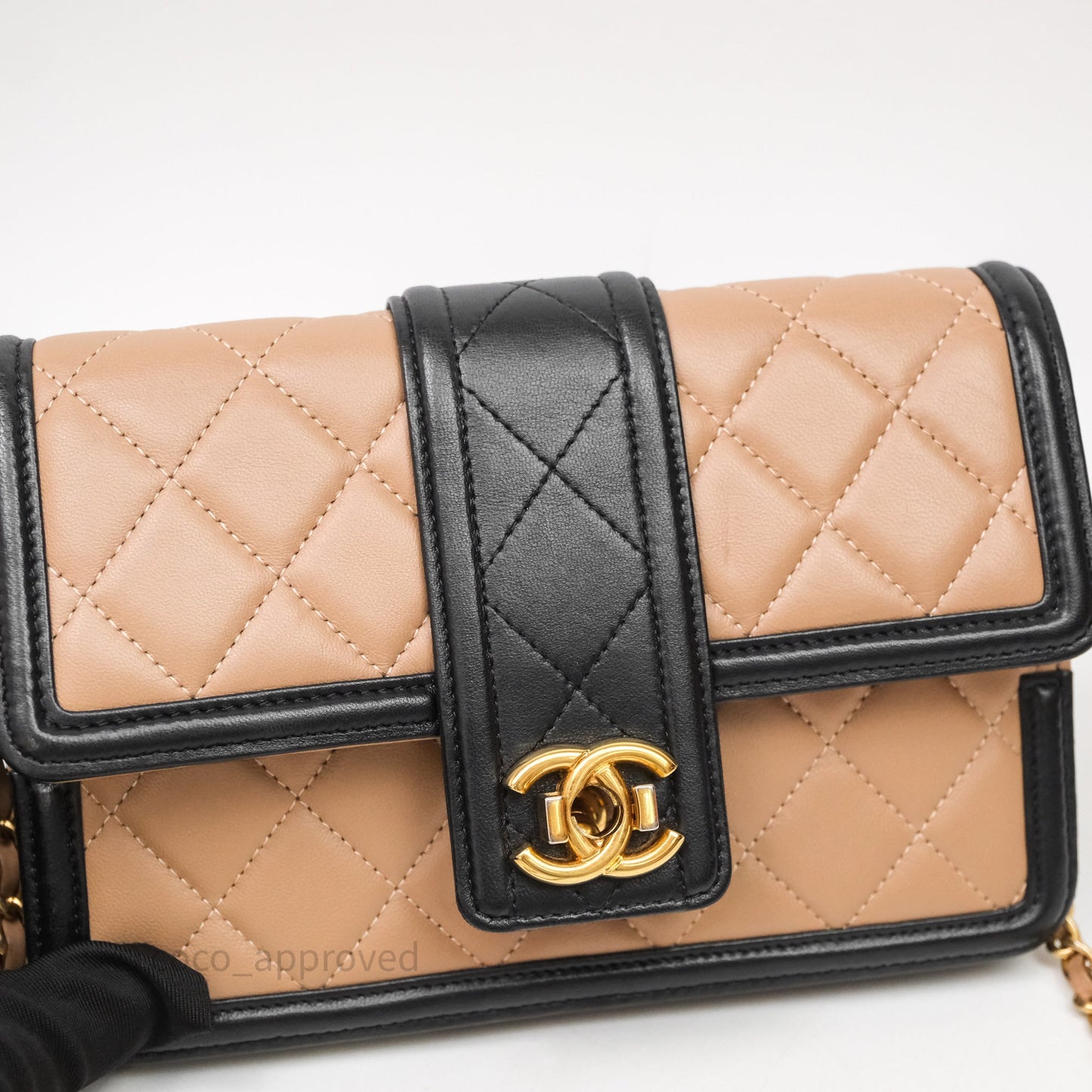 Chanel Quilted Medium Elegant CC Flap Beige Lambskin Gold Hardware