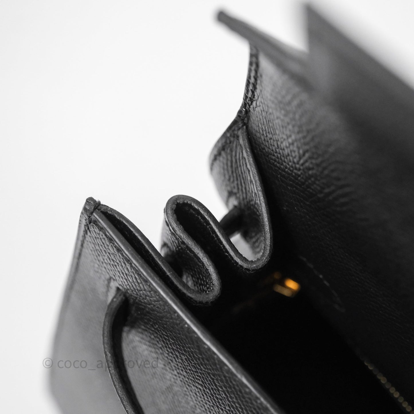 Hermès Kelly 28 Noir 89 Epsom Gold Hardware