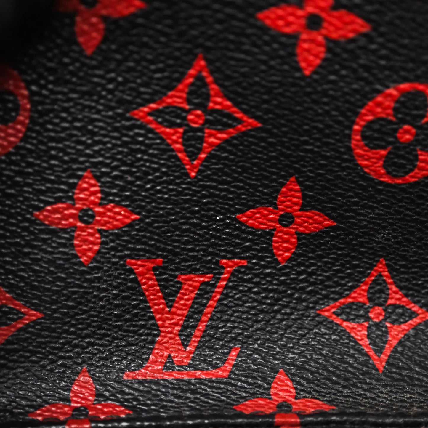 Louis Vuitton Palm Springs Backpack⁣ Monogram PM Infrarouge