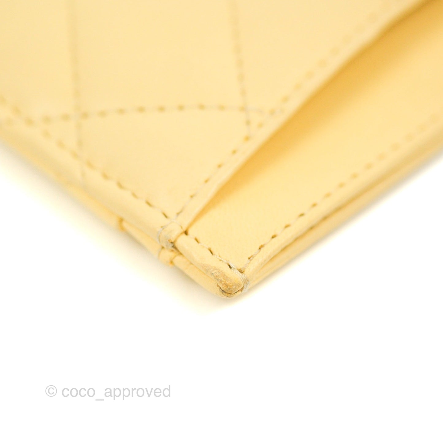 Chanel Classic Lambskin Flat Card Holder Yellow Gold Hardware