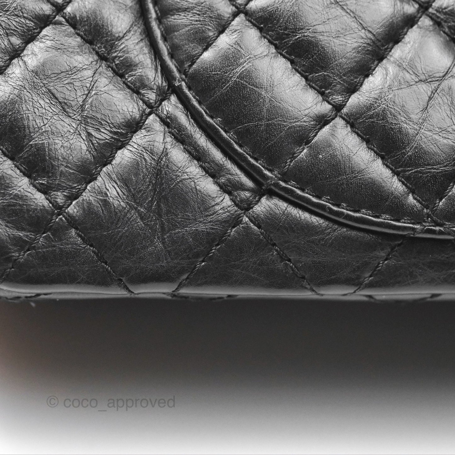 Chanel Reissue 225 Quilted Black Aged Calfskin Aged Gold Hardware