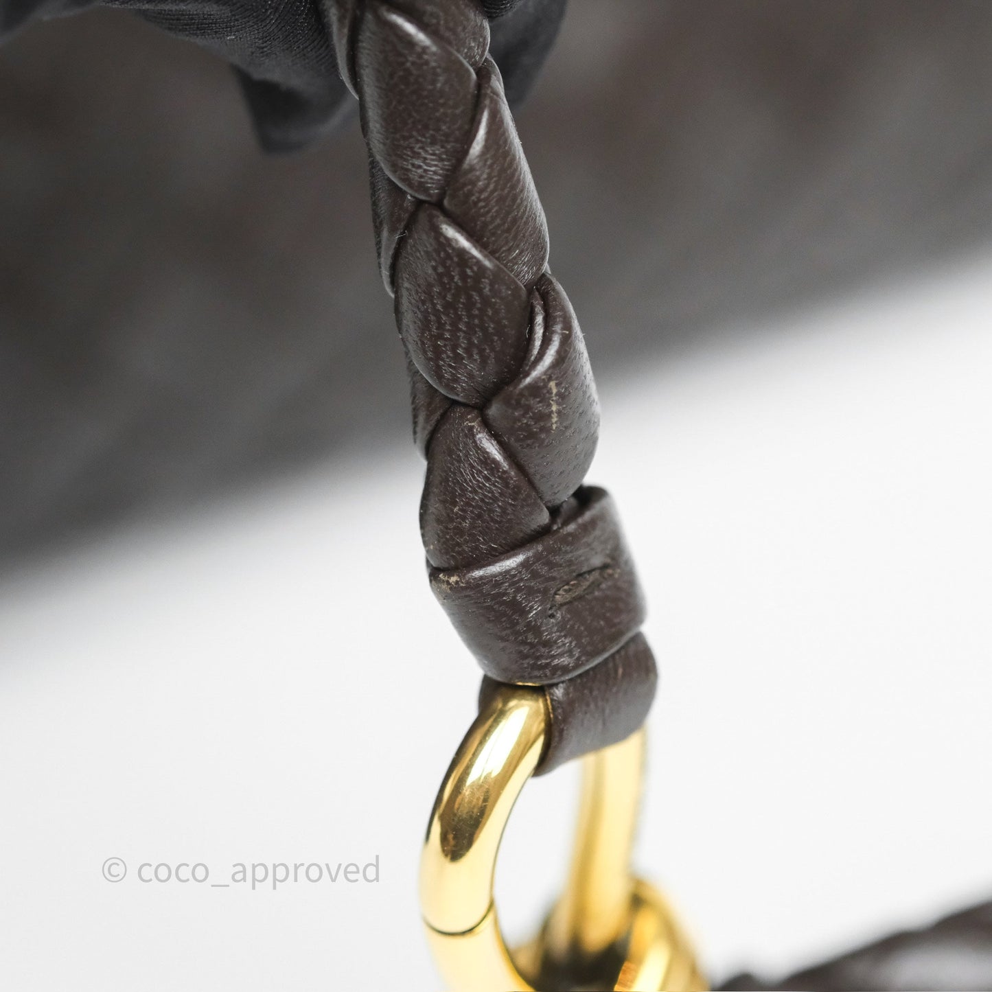Bottega Veneta Medium Andiamo Bag Fondant Brown Intrecciato Lambskin