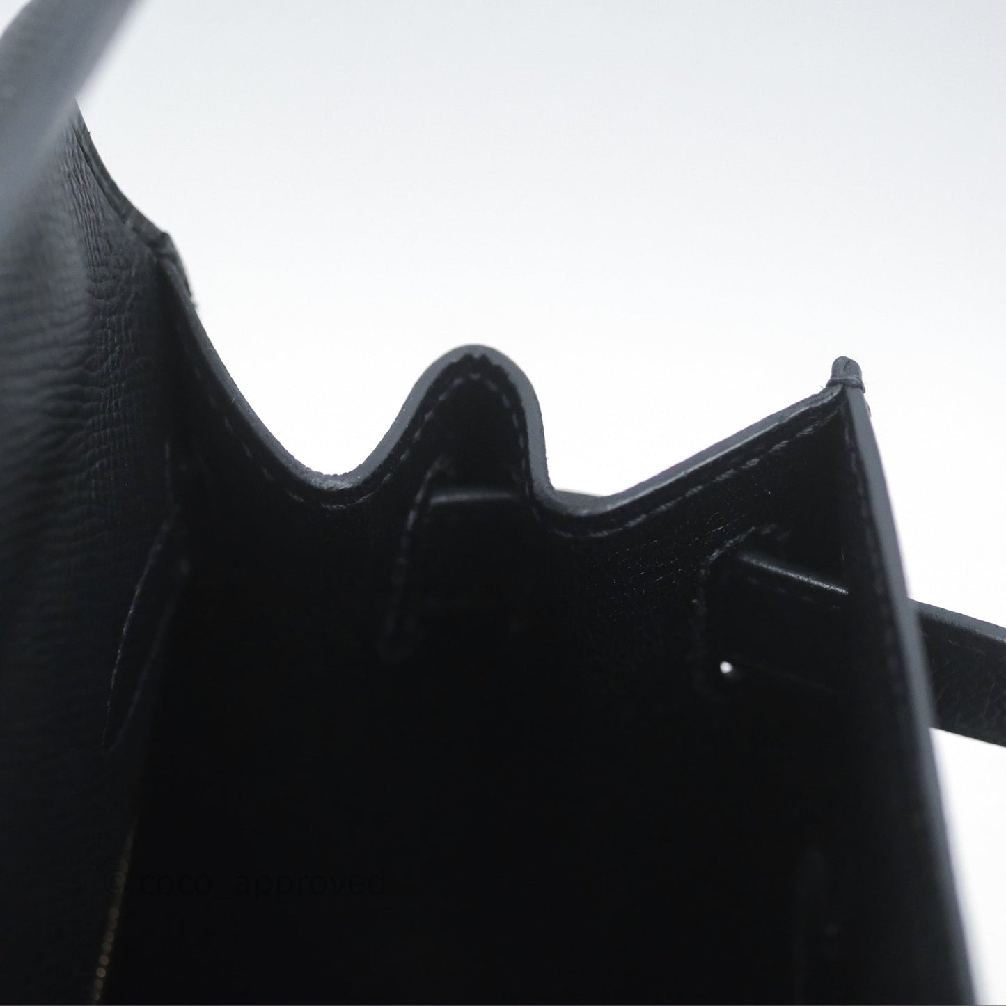 Hermès Kelly 28 Sellier Noir Black 89 Epsom Gold Hardware