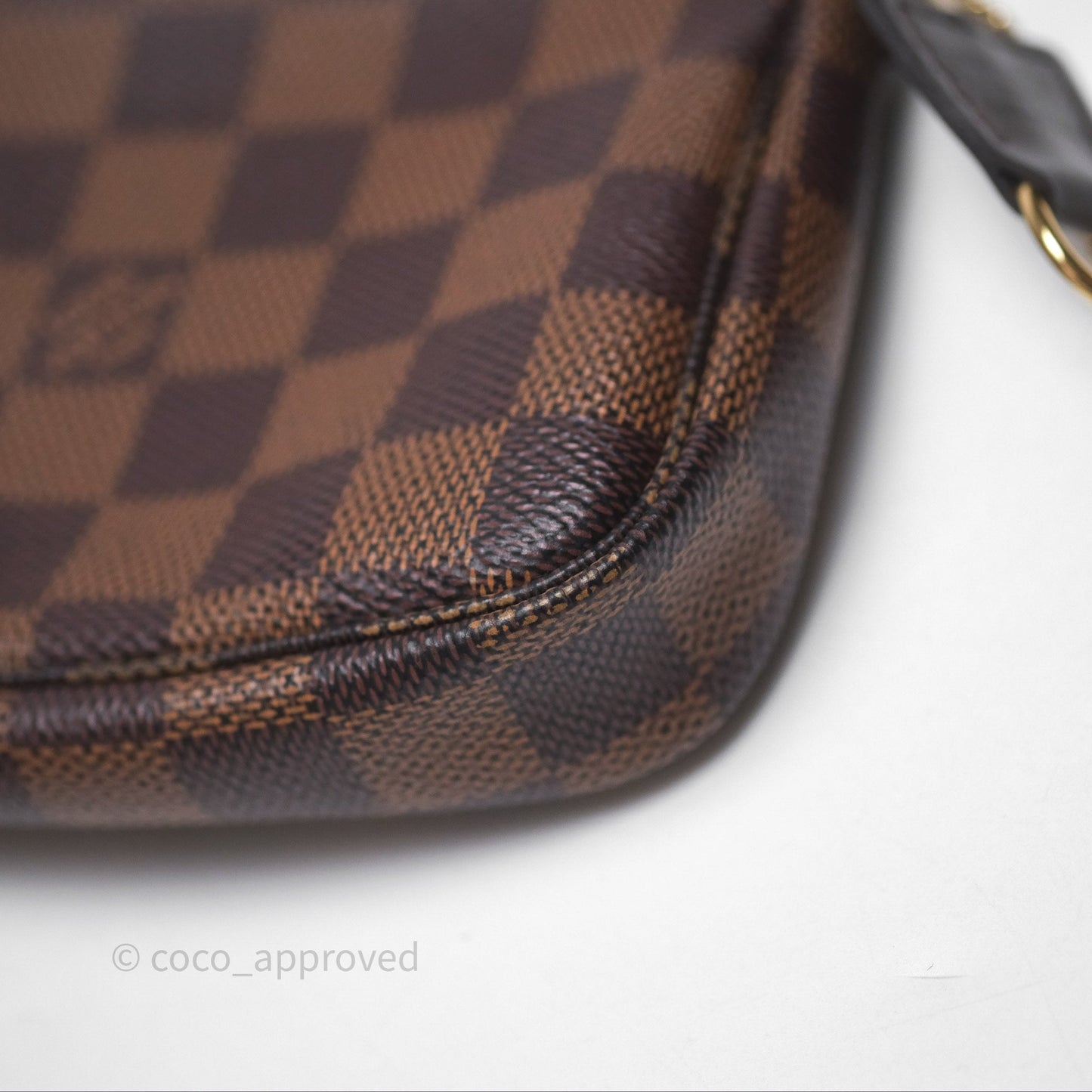 Louis Vuitton Damier Ebene Mini Pochette Accessories