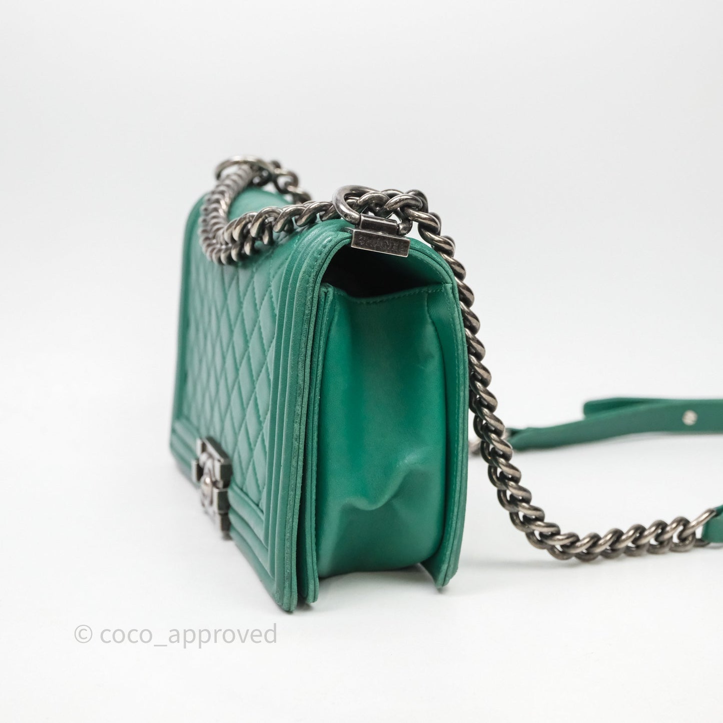 Chanel Medium Boy Quilted Green Lambskin Ruthenium Hardware