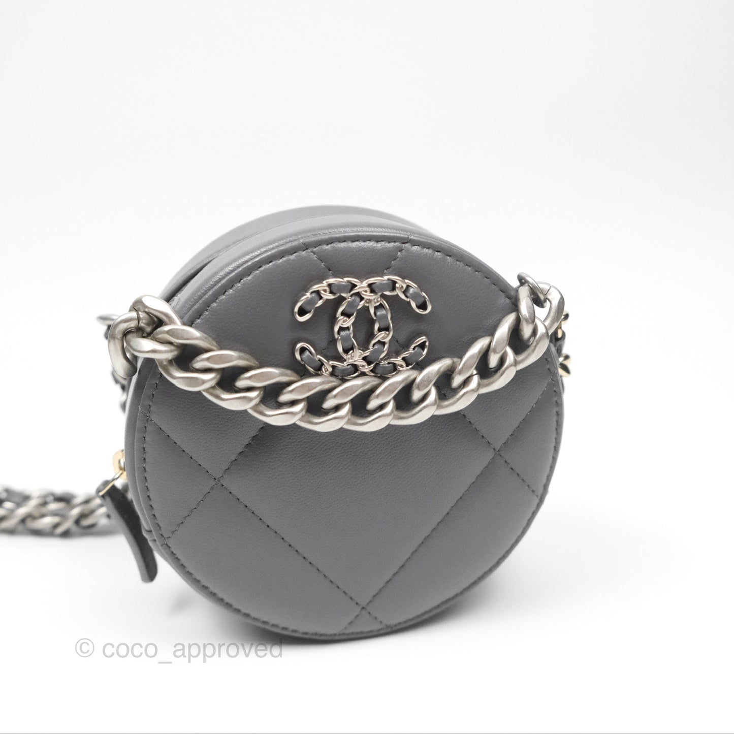 Chanel 19 Round Clutch With Chain Grey Mixed Hardware