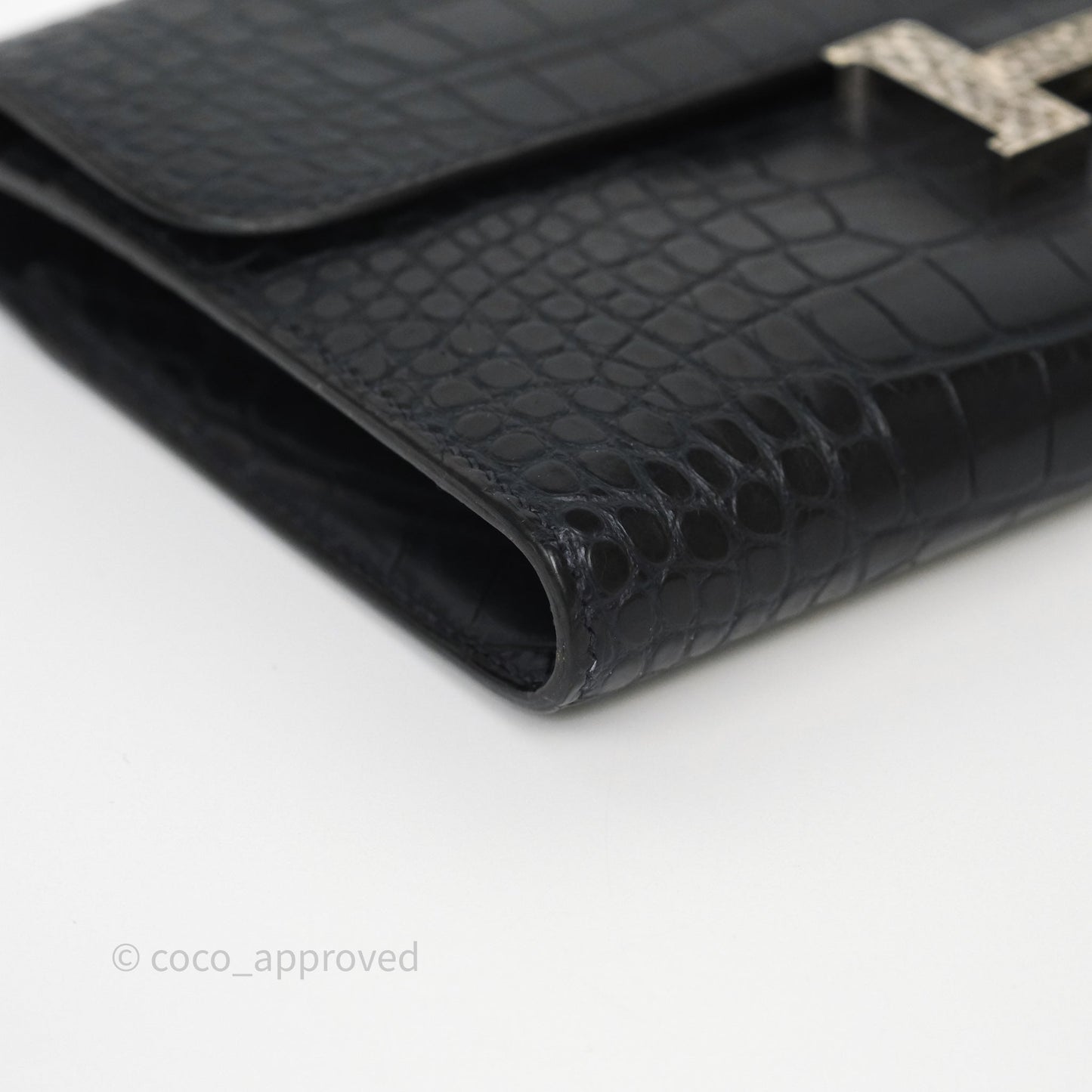 Hermes Constance Wallet Bleu Nuit 2Z Matte Alligator Ombre Lizard Buckle