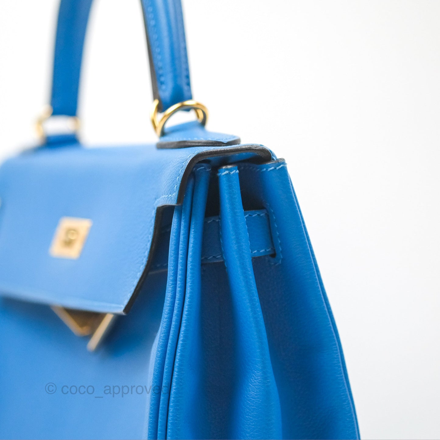 Hermès Retourne Kelly 28 Blue Evercolor Gold Hardware