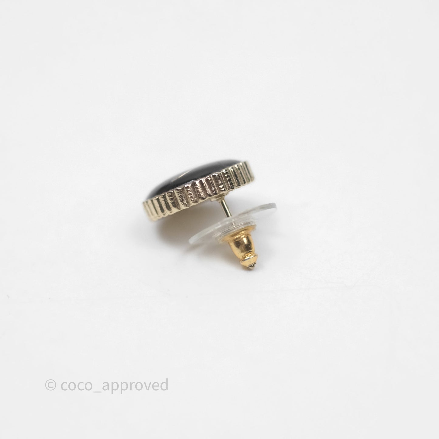 Chanel Round Black CC Earrings Gold Tone 18V