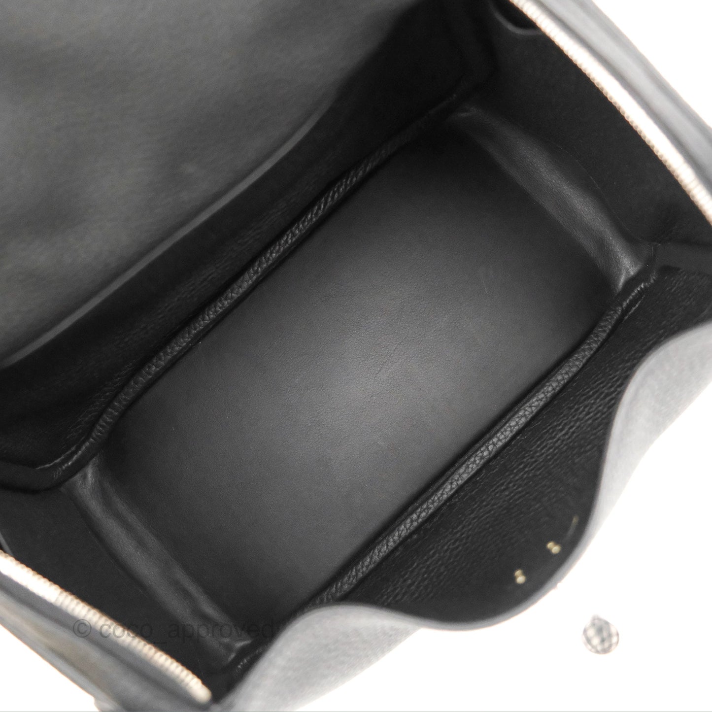 Hermès Lindy 26 Black Clemence Silver Hardware