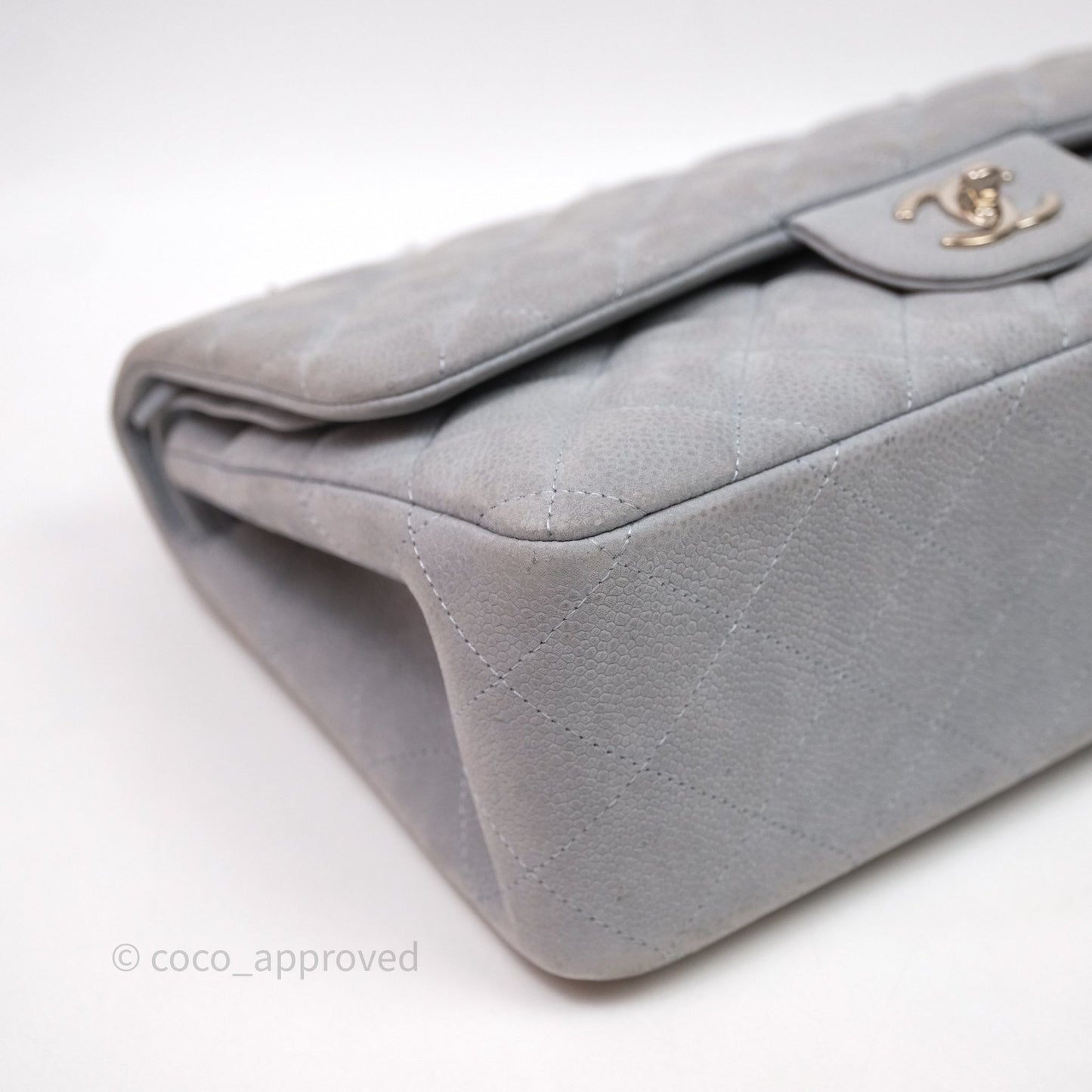 Chanel Jumbo Double Flap Grey Caviar Gold Hardware⁣⁣