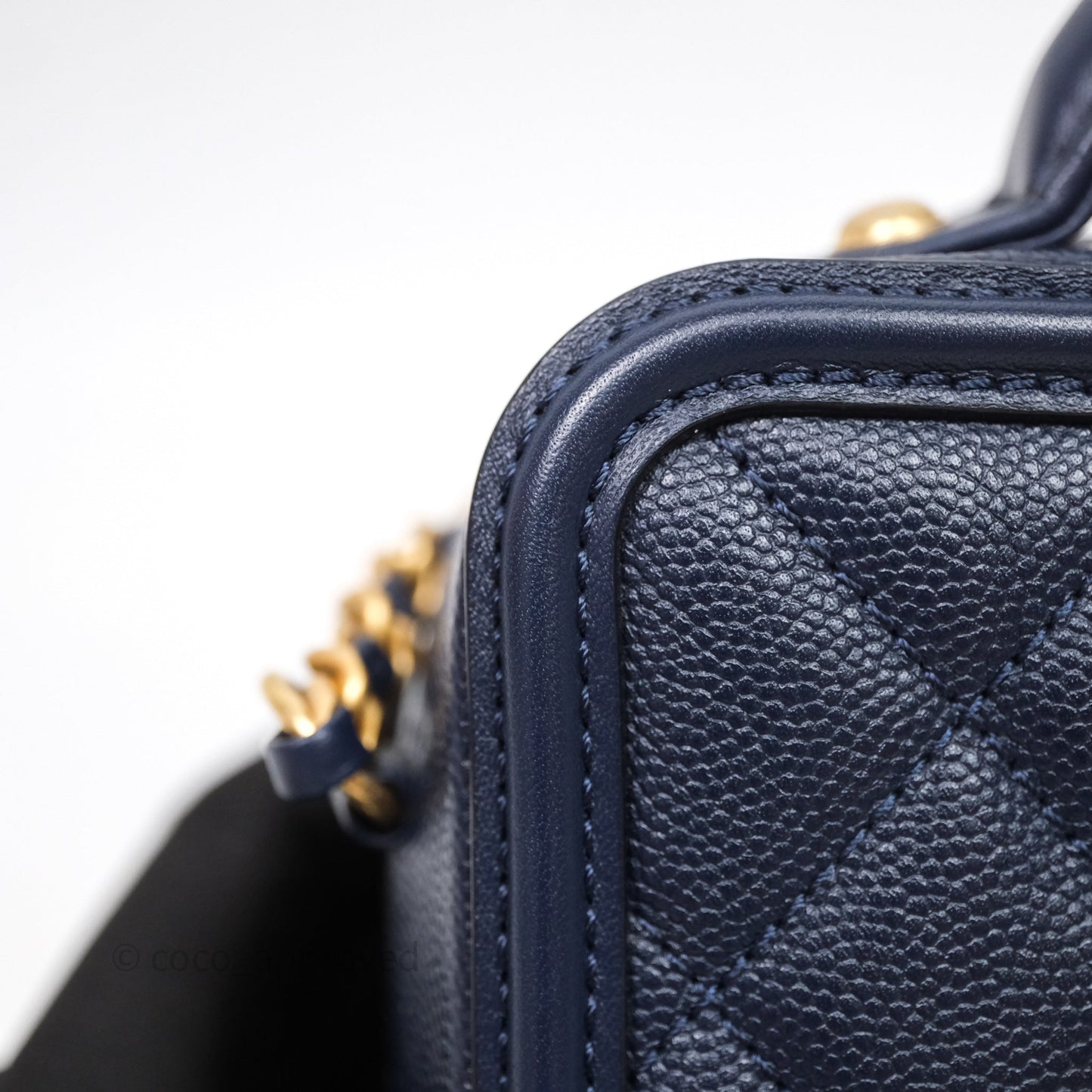 Chanel Quilted Small CC Filigree Vanity Case Navy Caviar Gold Hardware