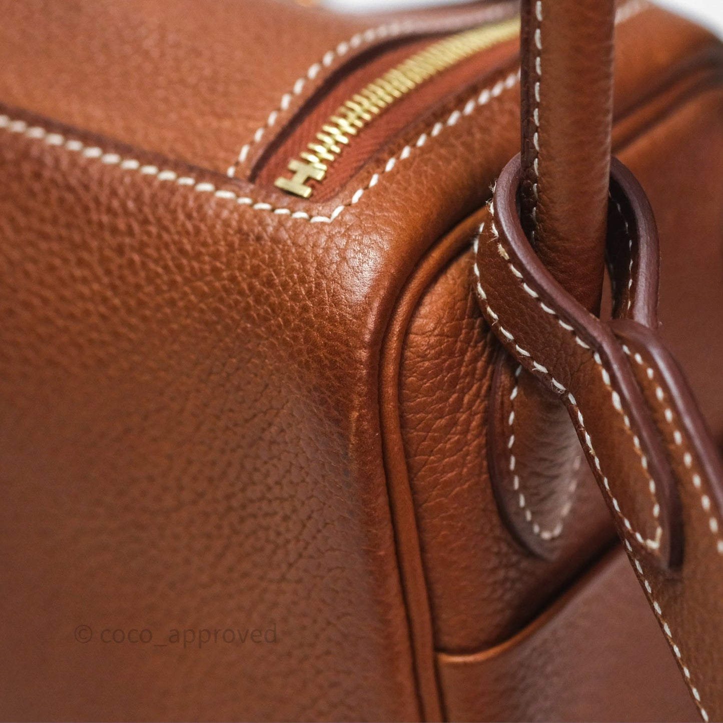 Hermès Mini Lindy 20 Fauve 34 Barenia Gold Hardware