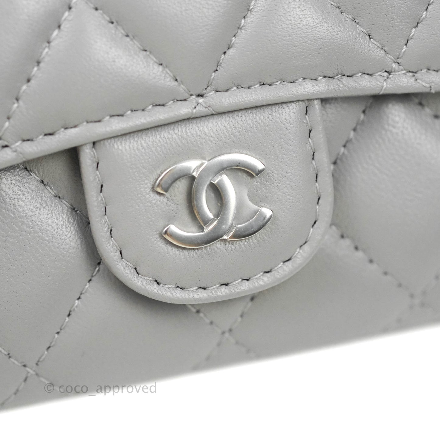 Chanel Quilted Flap Card Holder Grey Lambskin Silver Hardware