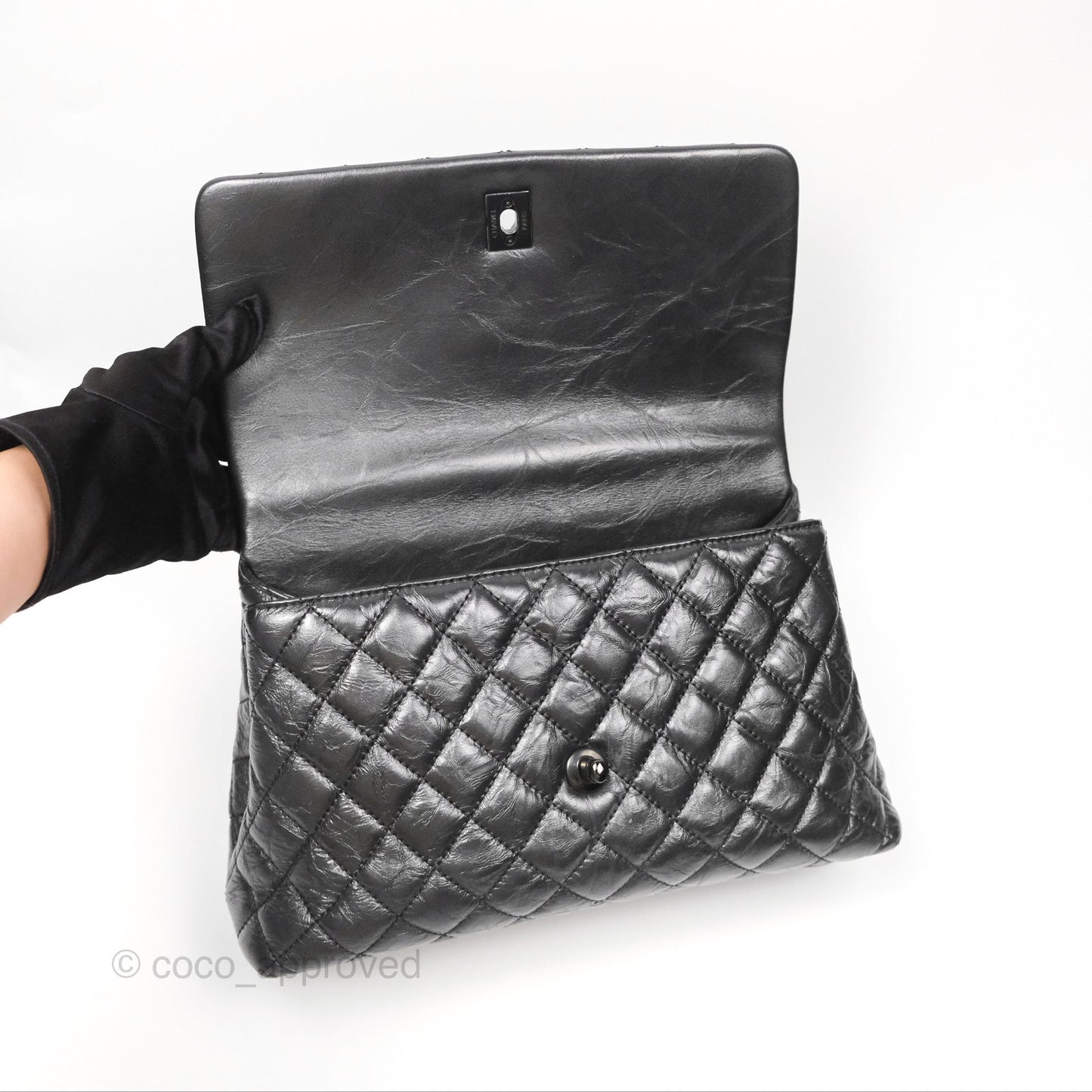 Chanel Medium Coco Handle Quilted Aged Calfskin Iridescent Dark Grey So Black Hardware