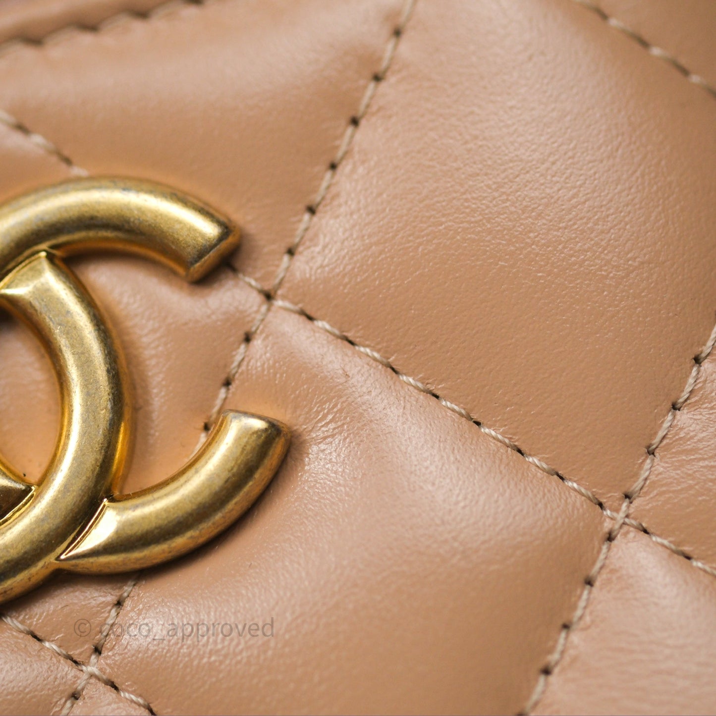 Chanel Quilted Mini Perfect Fit Vanity With Chain Beige Calfskin Aged Gold Hardware