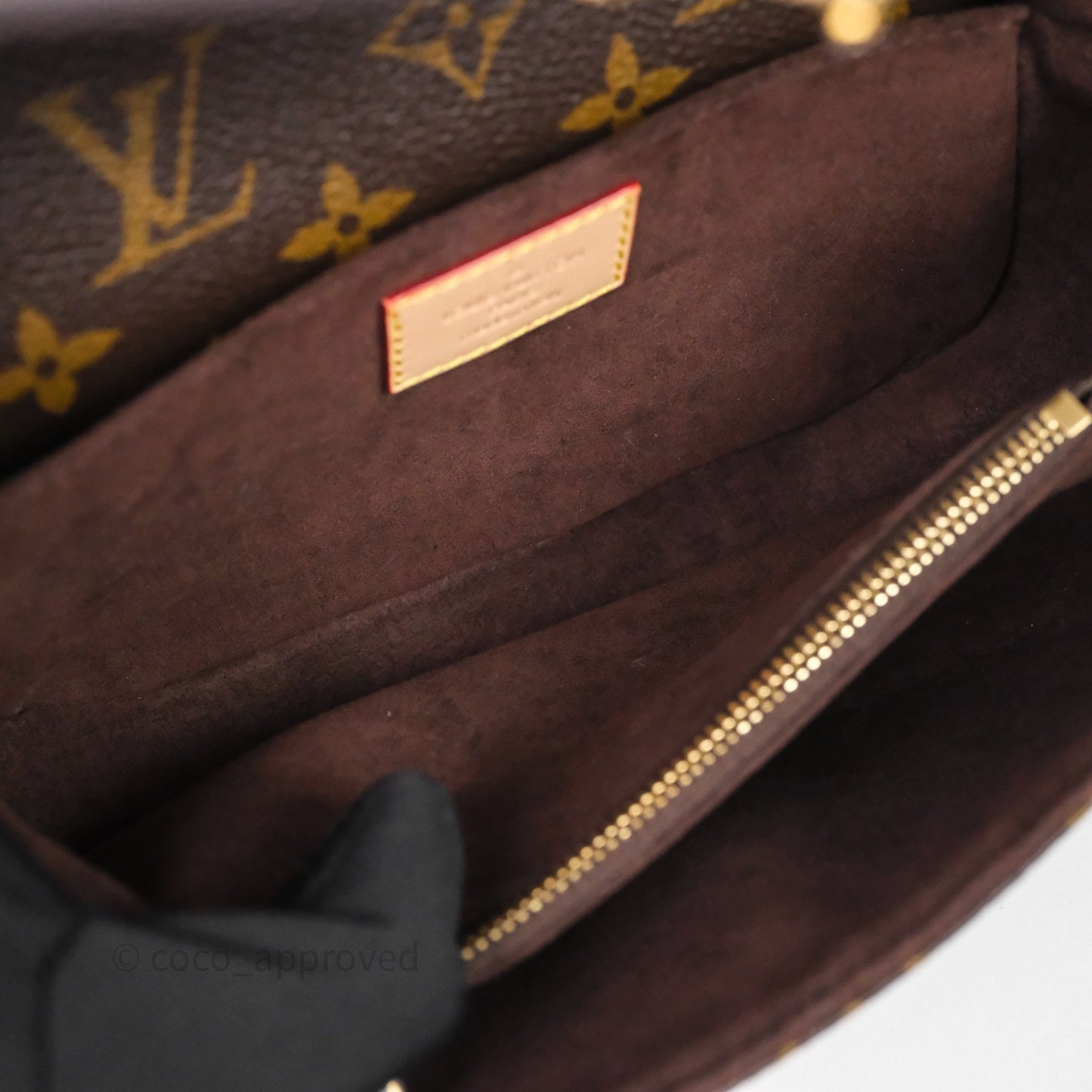 Louis Vuitton Pochette Métis East West Monogram Canvas