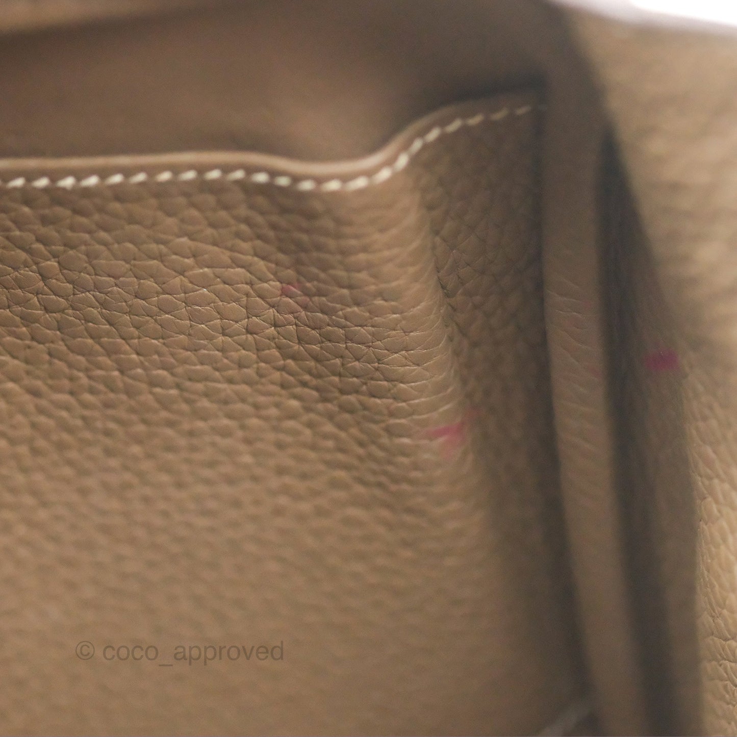Hermès Lindy 26 Etoupe 18 Taurillion Clemence Gold Hardware
