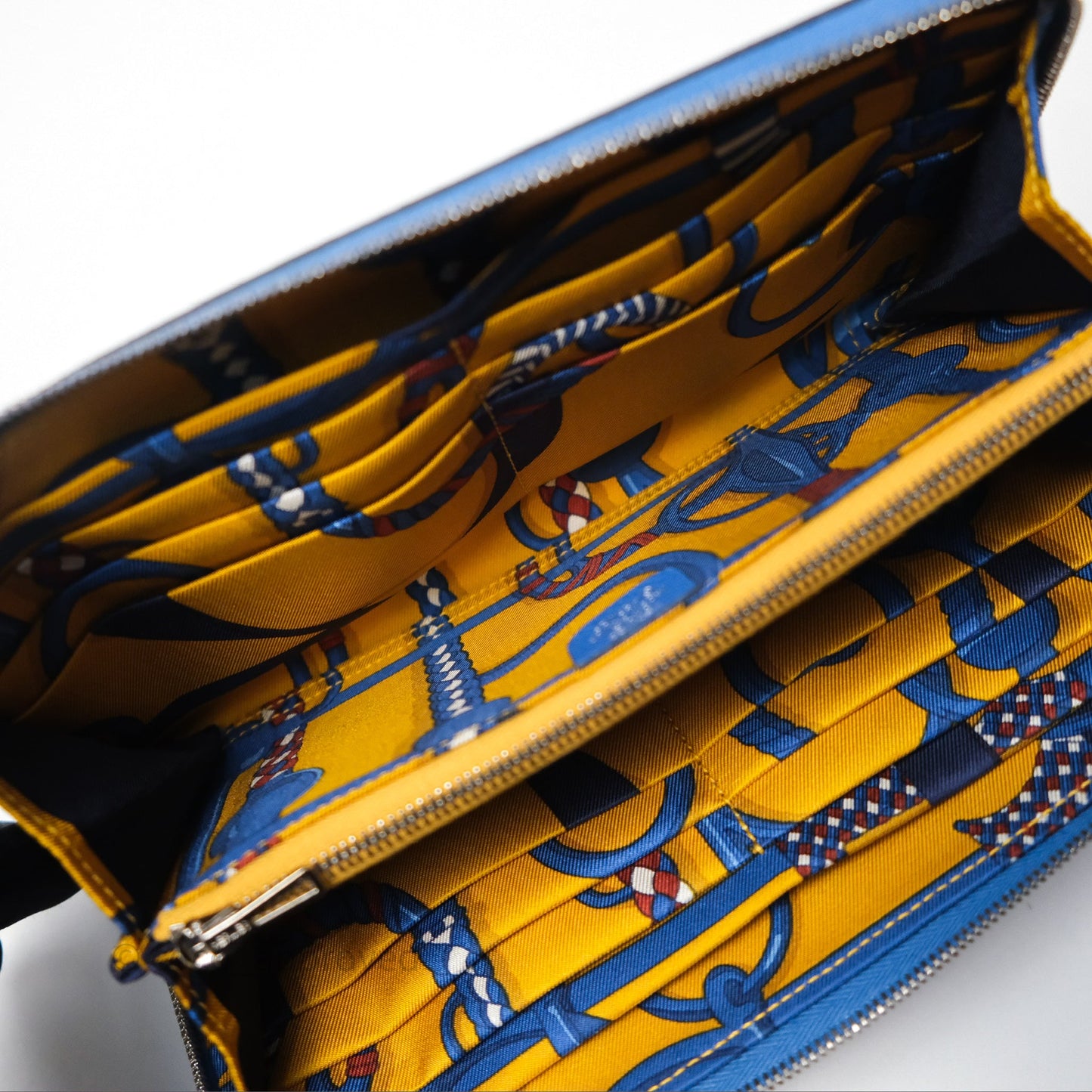 Hermès Silk In Classique Long Wallet Bleu Epsom