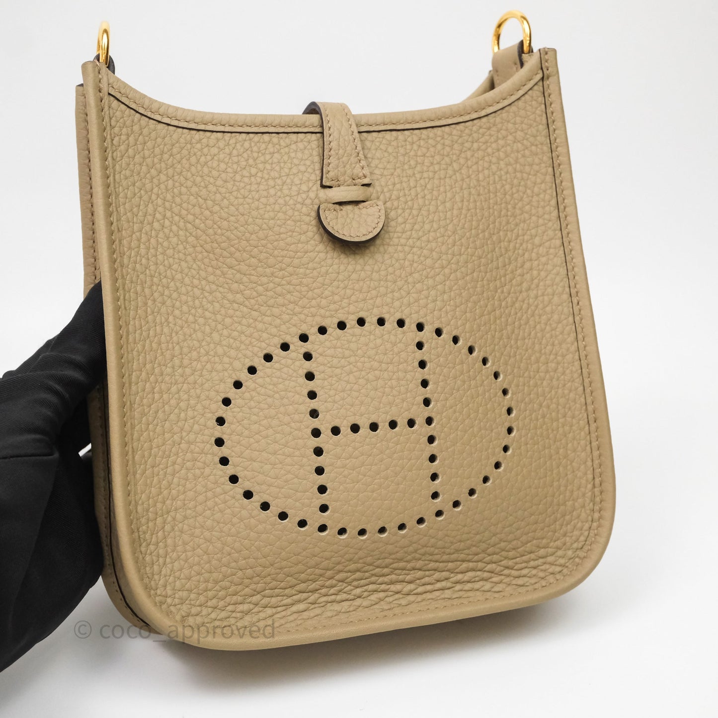 Hermès Mini Evelyne 16 Beige Marfa 8Q Clemence Gold Hardware