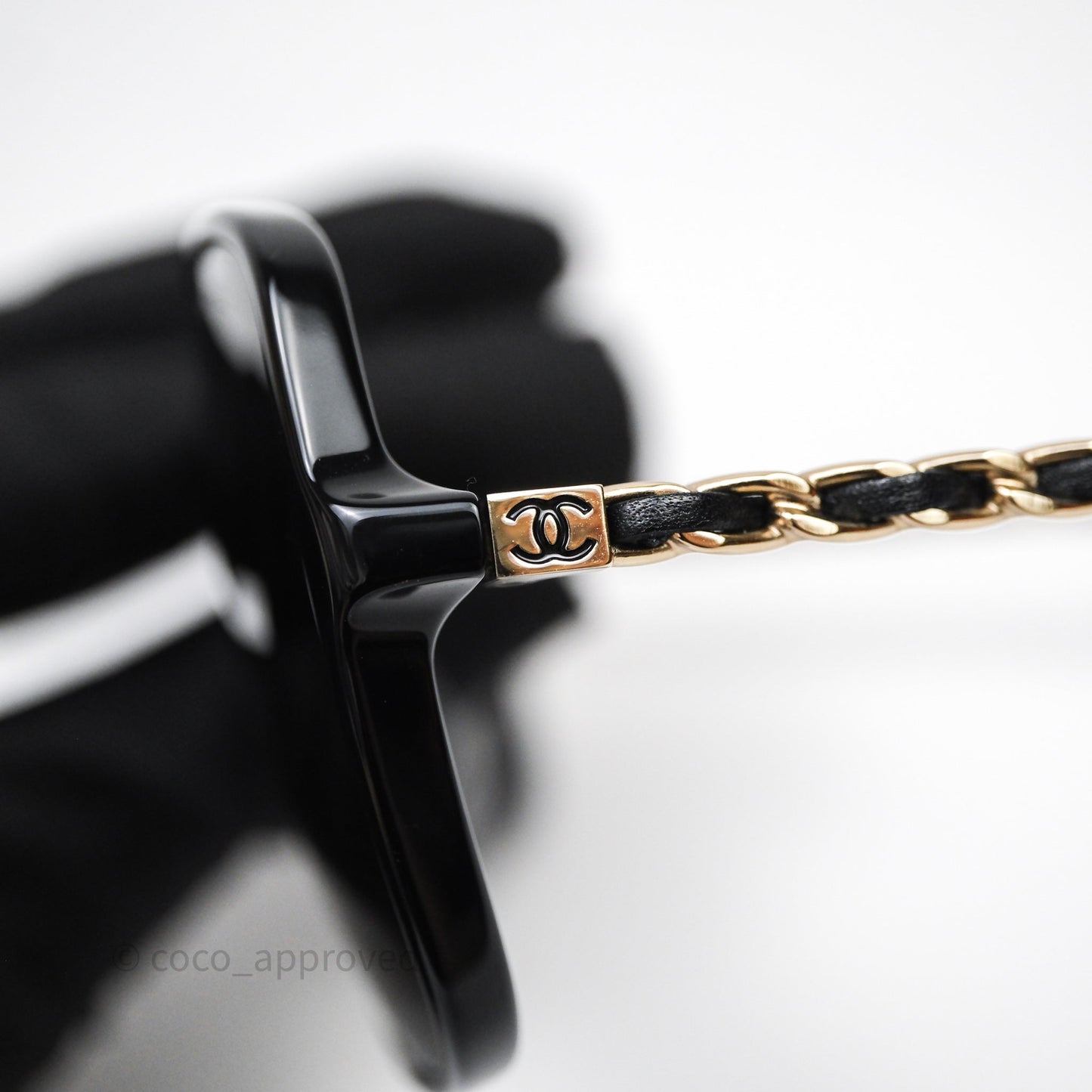 Chanel CC Chain-Link Square Sunglasses Black
