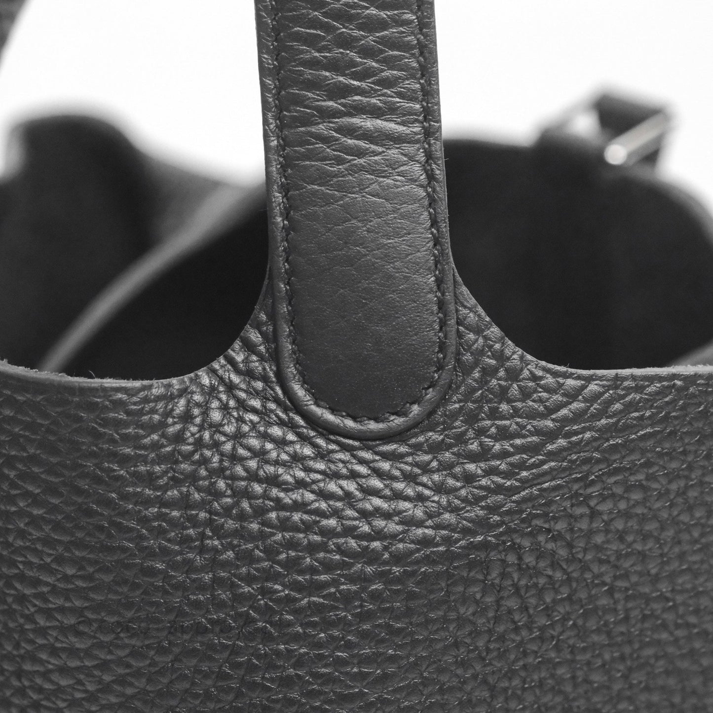 Hermès Picotin 18 Black Noir 89 Clemence Palladium Hardware