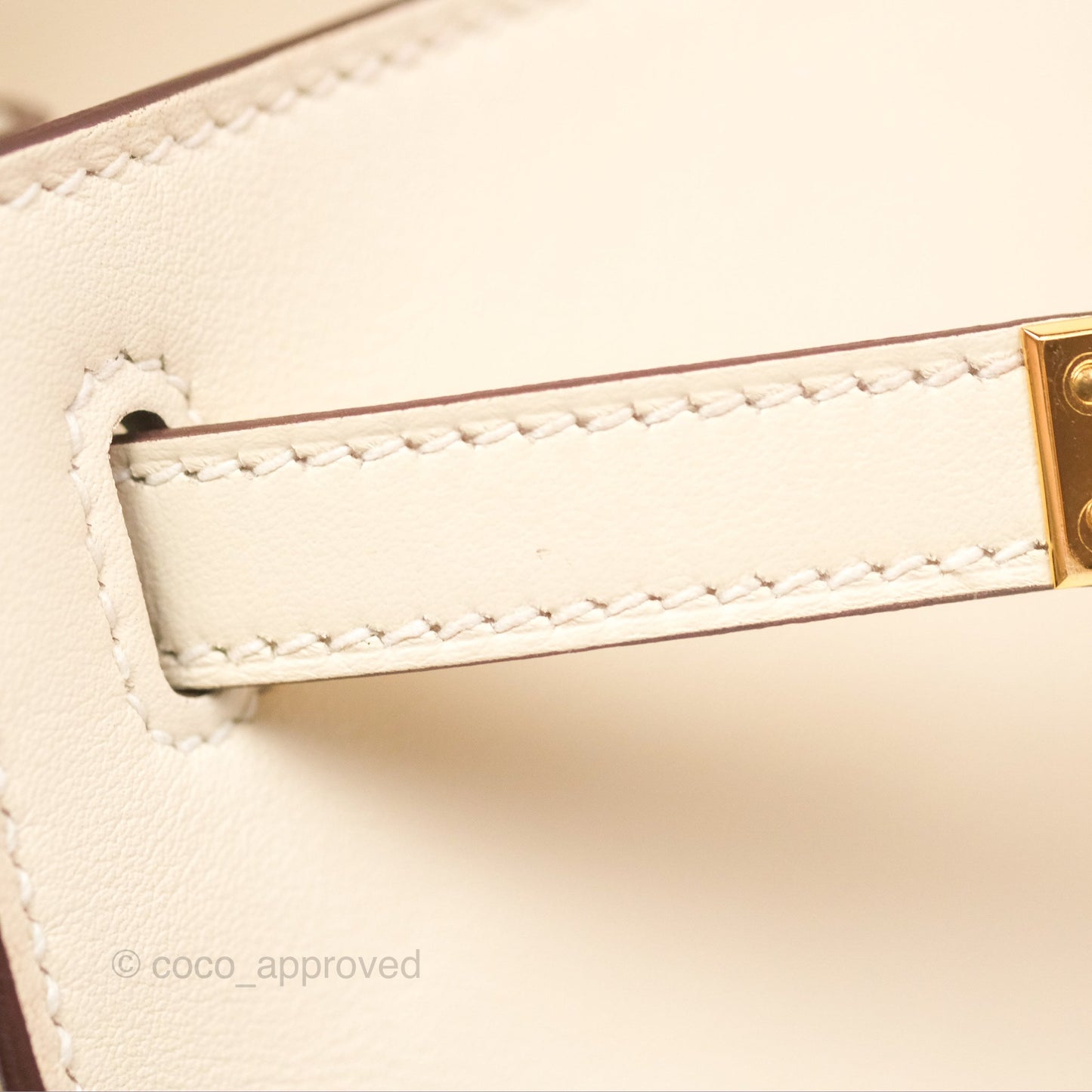 Hermès Kelly Mini Pochette Nata I2 Swift Gold Hardware
