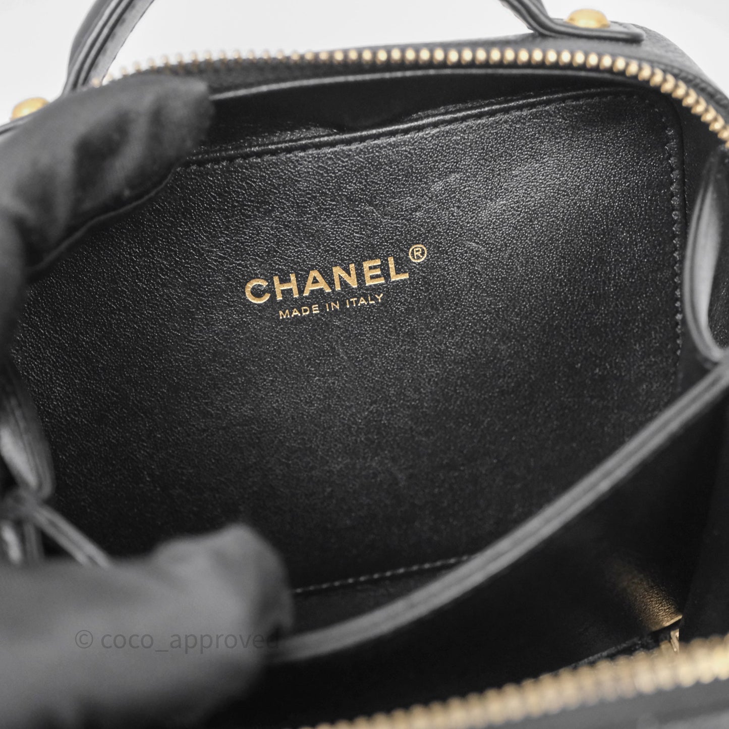 Chanel Quilted Small CC Filigree Vanity Case Black Caviar Aged Gold Hardware