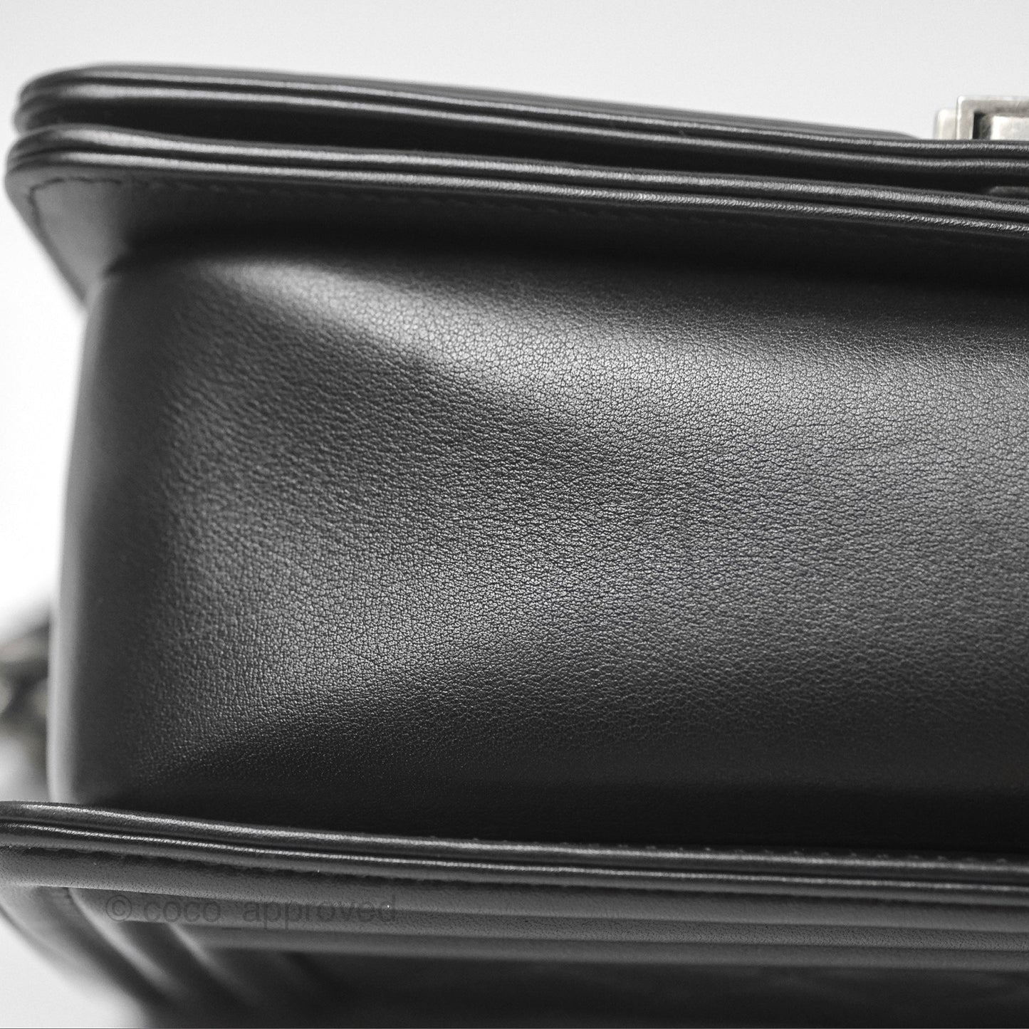 Chanel Medium Boy Quilted Black Calfskin Ruthenium Hardware