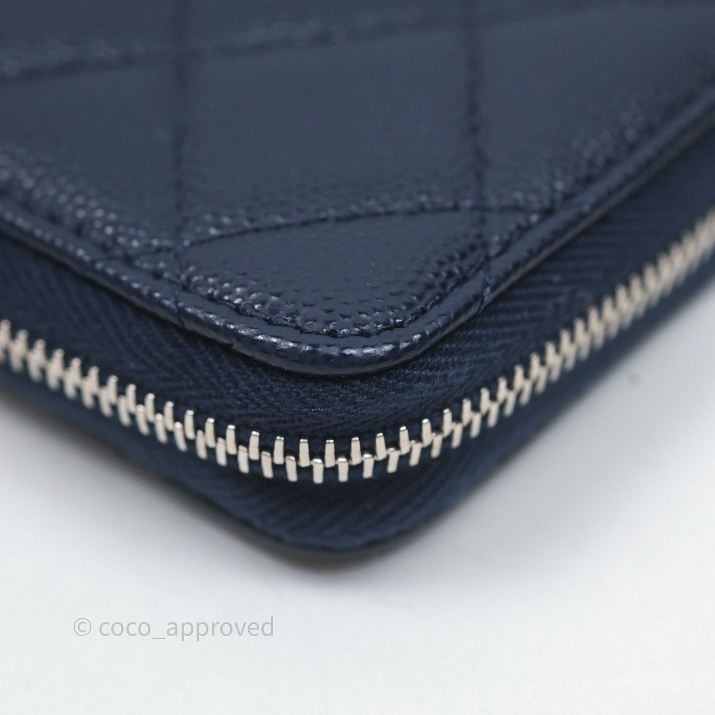 Chanel Logo CC Zipped Coin Purse Navy Caviar Silver Hardware 24P